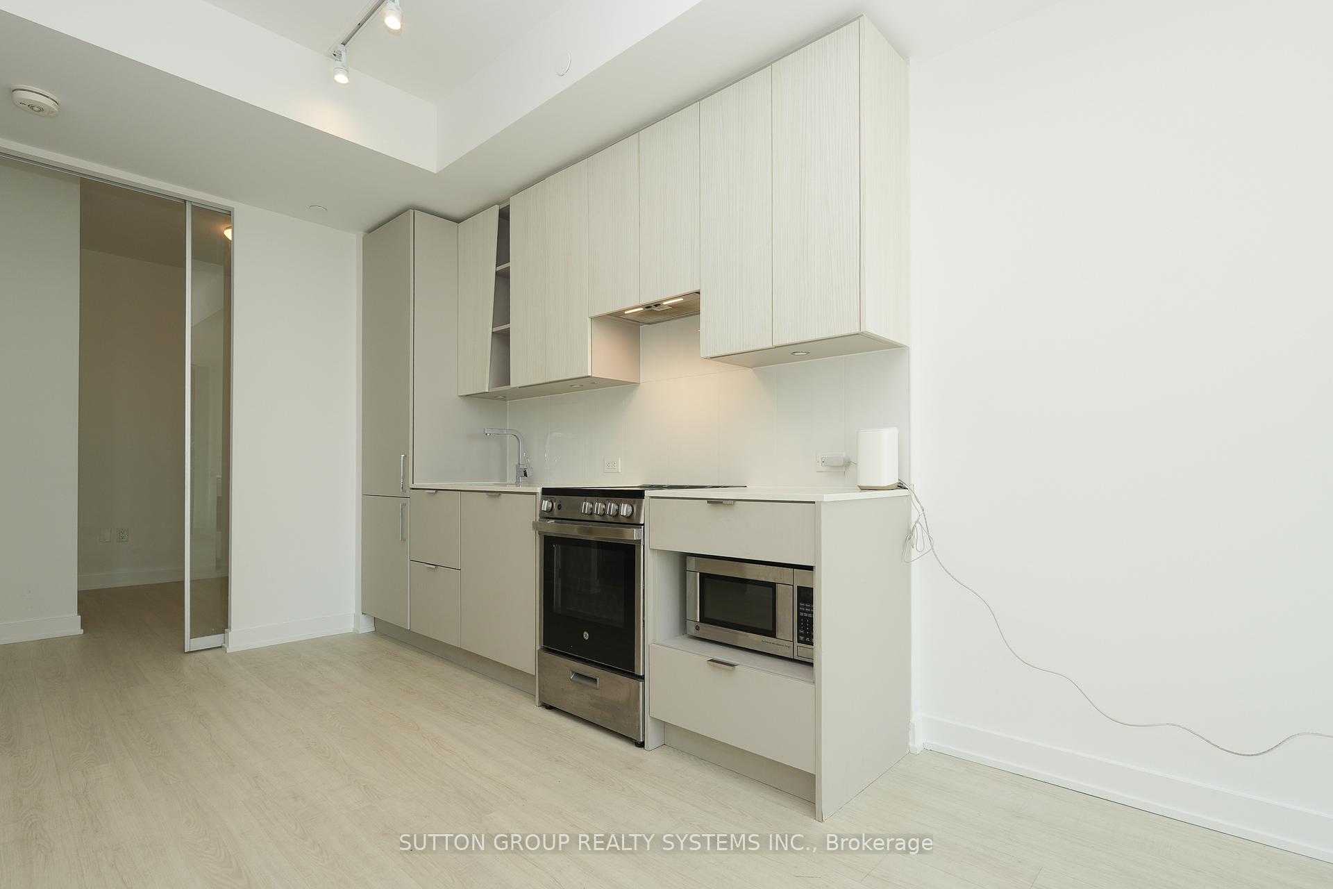 Photo 13 of Unit 520, 3883 Quartz Road, Mississauga, City Centre — HOMEH