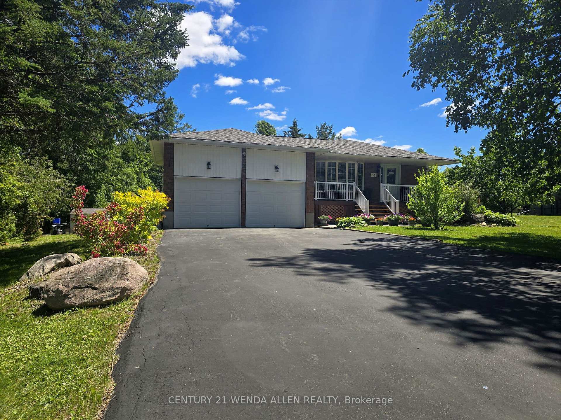 Photo of 14 Manvers Drive