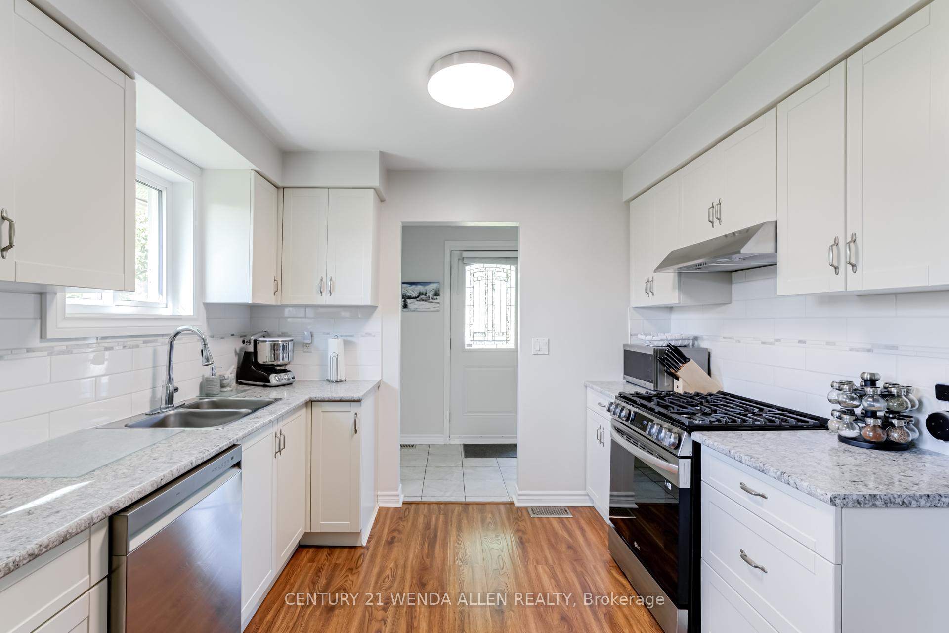 Photo 19 of 14 Manvers Drive, Kawartha Lakes, Janetville — HOMEH