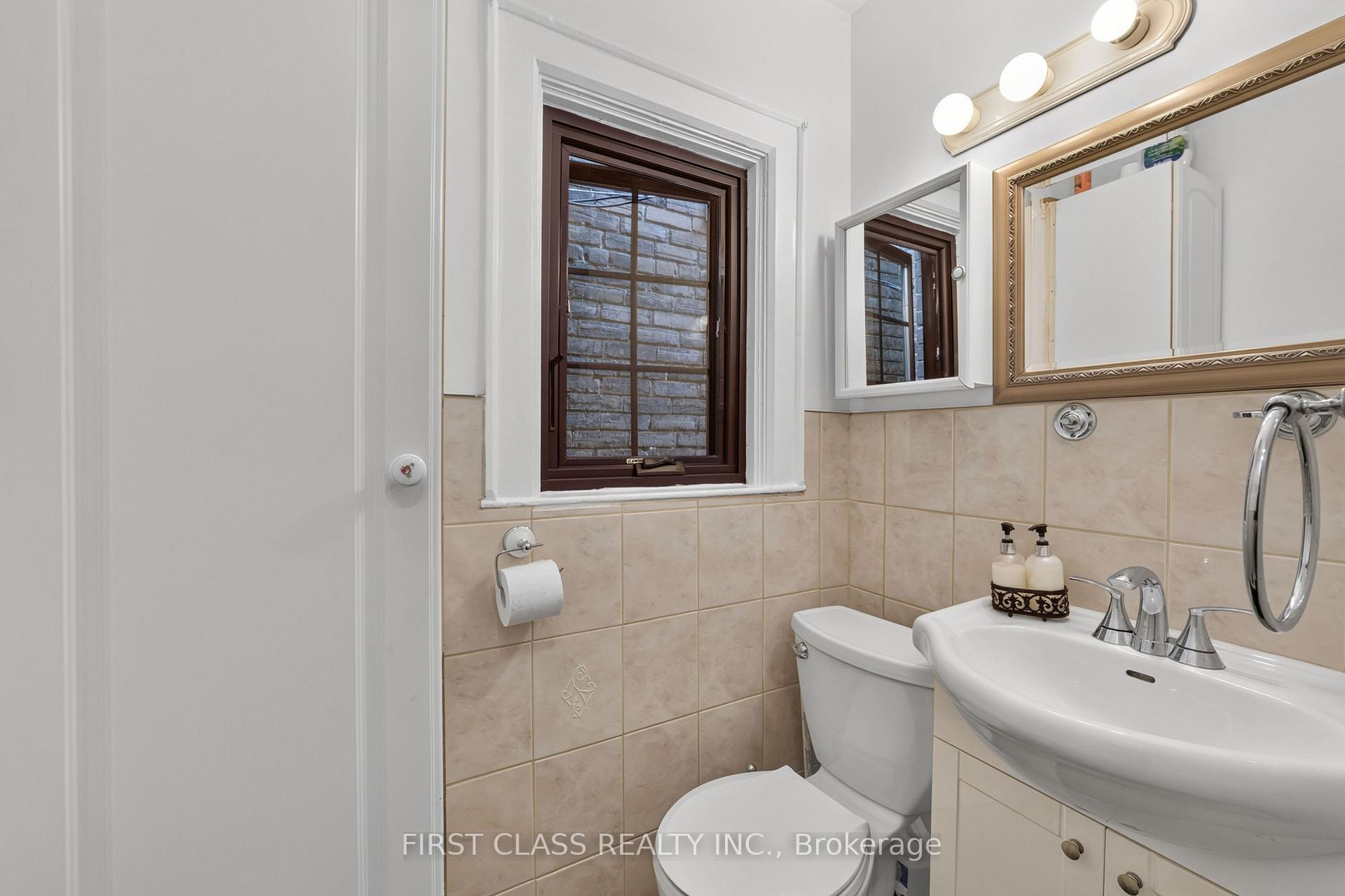 Photo 14 of 150 Caledonia Road, Toronto, Corso Italia-Davenport — HOMEH