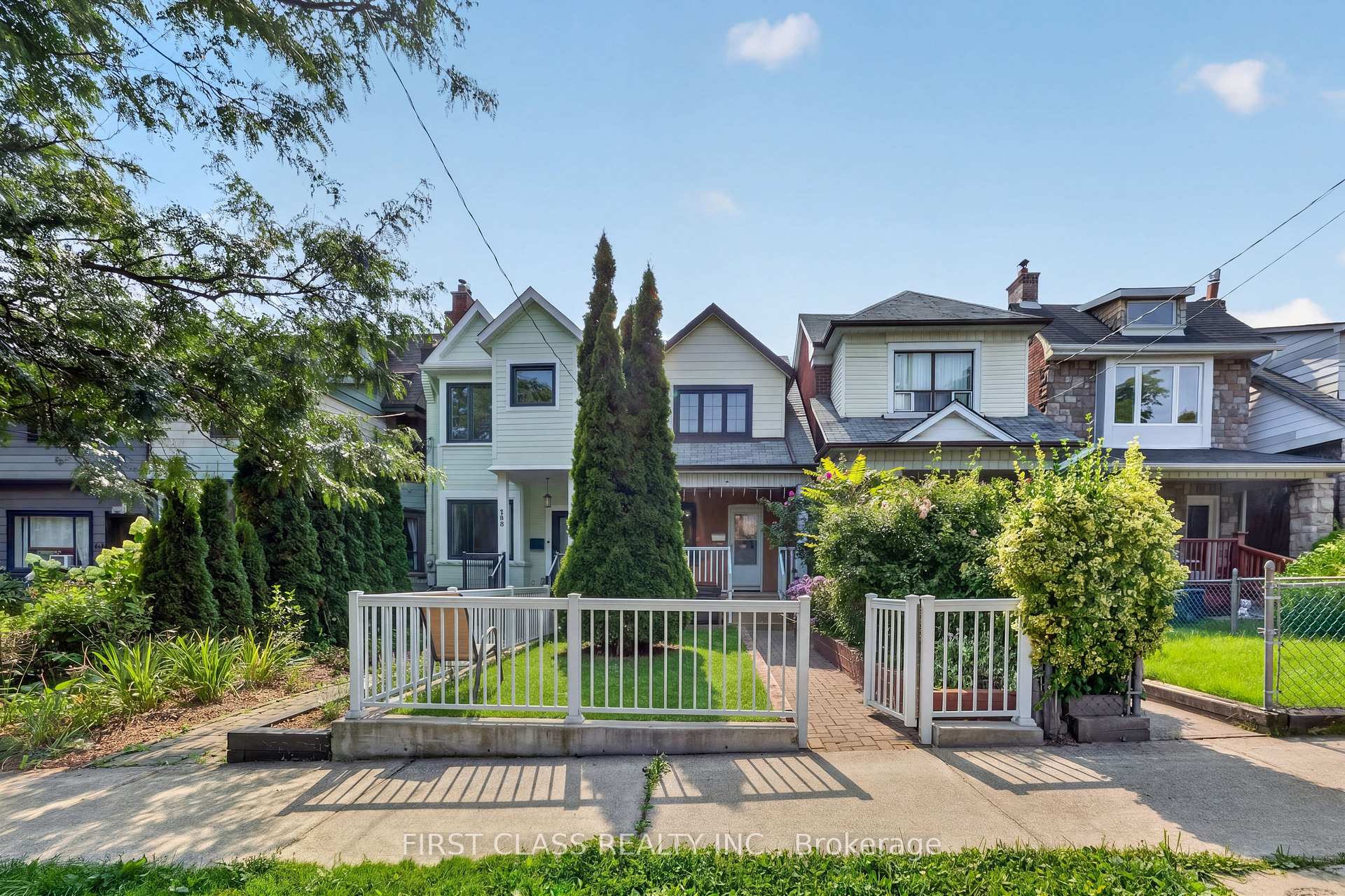 Photo 34 of 150 Caledonia Road, Toronto, Corso Italia-Davenport — HOMEH