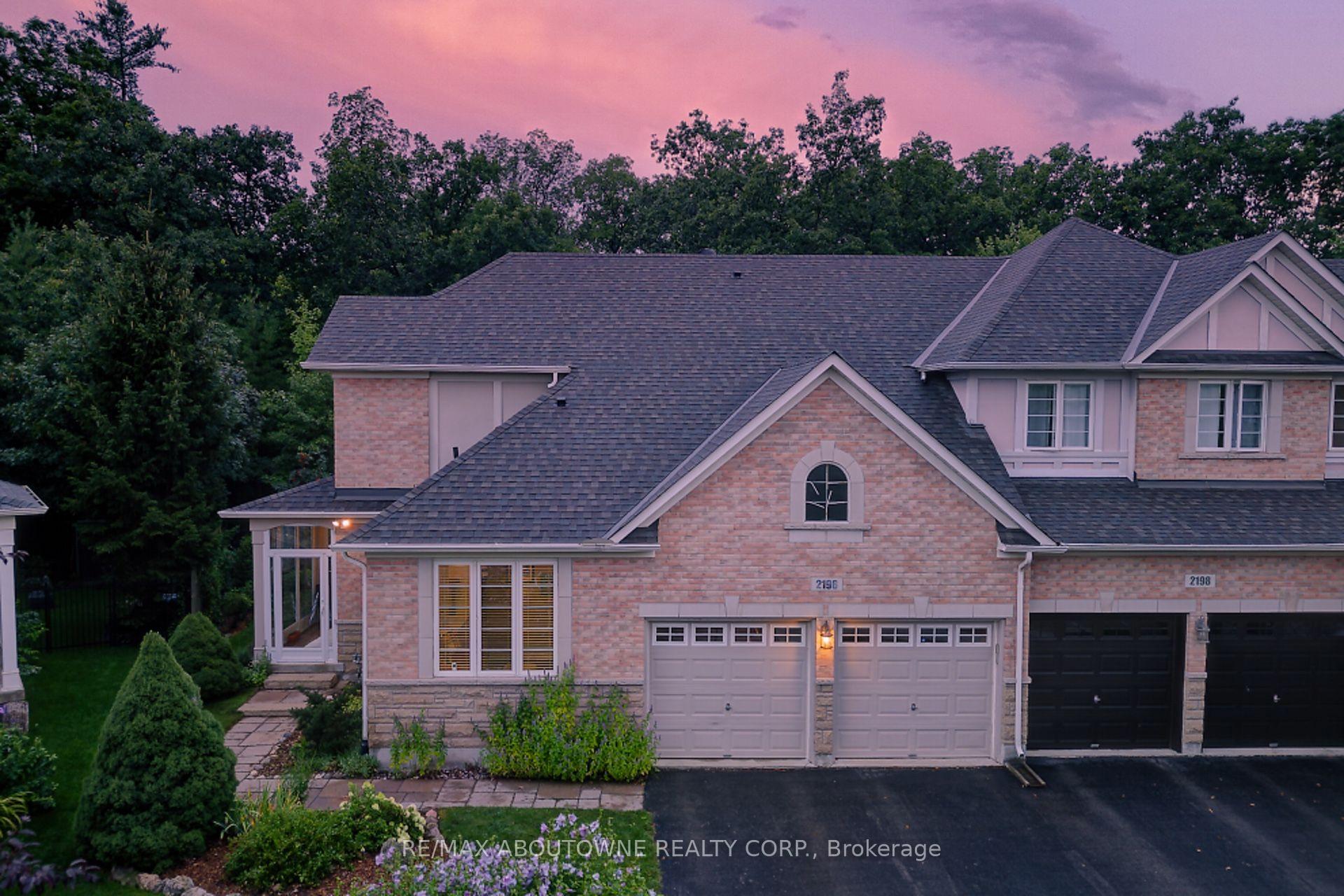 Photo 1 of 2196 Emily Circle, Oakville, Bronte Creek — HOMEH
