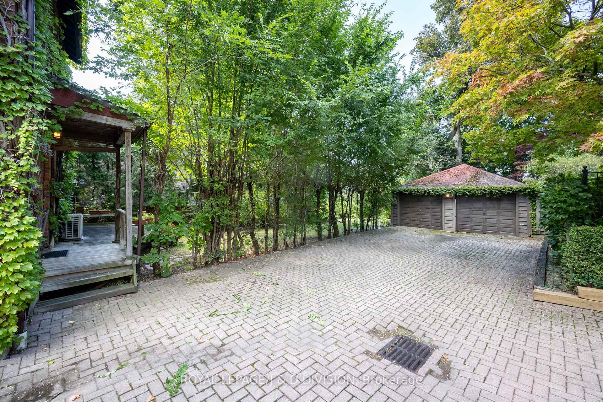 Photo 2 of 308 Oriole Parkway, Toronto, Yonge-Eglinton — HOMEH
