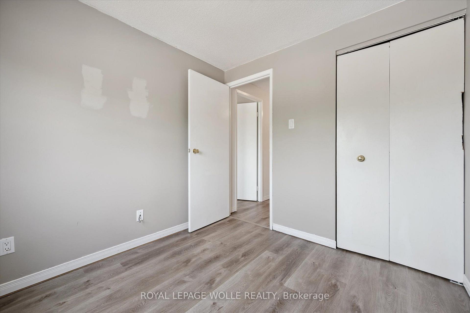 Photo 17 of Unit 2, 750 Erinbrook Drive, Kitchener, Country Hills West — HOMEH