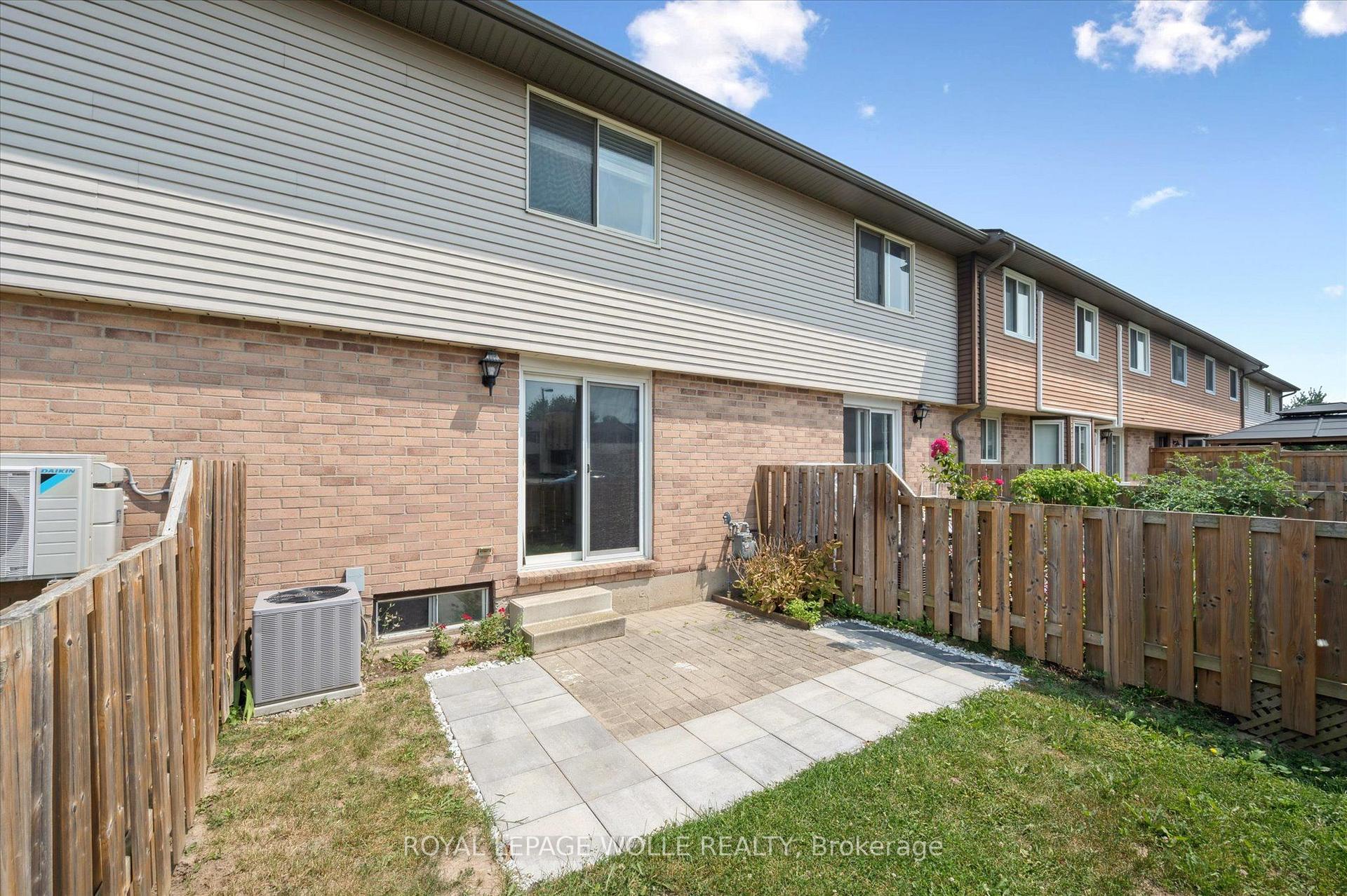 Photo 36 of Unit 2, 750 Erinbrook Drive, Kitchener, Country Hills West — HOMEH
