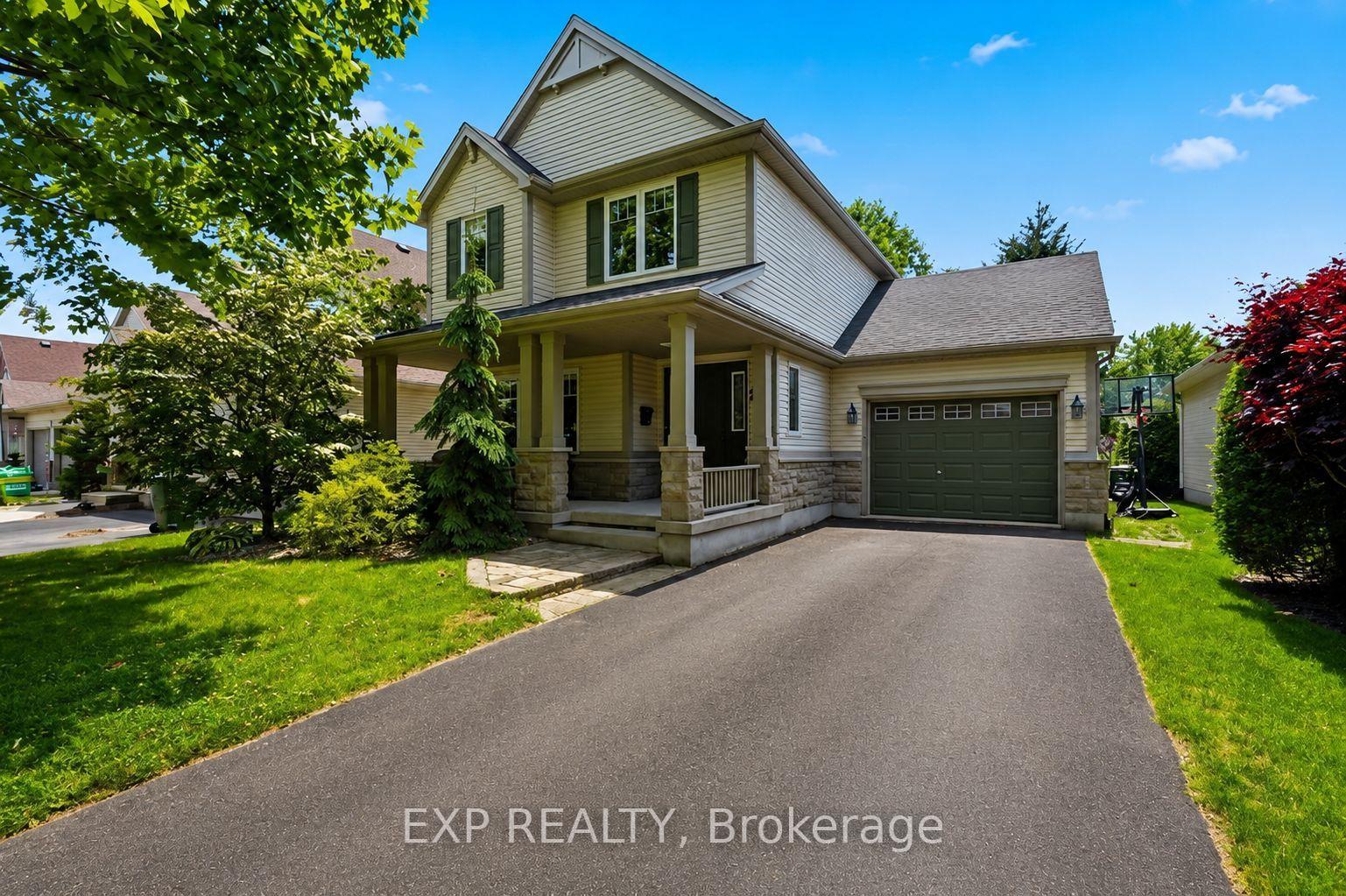 Photo 1 of 29 Augusta Crescent, St. Thomas — HOMEH