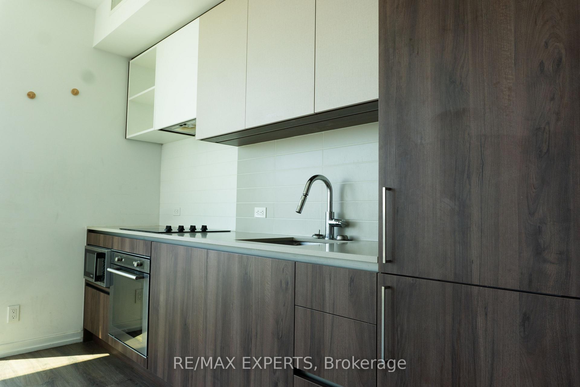 Photo 8 of Unit 1802, 7890 Jane Street, Vaughan, Vaughan Corporate Centre — HOMEH