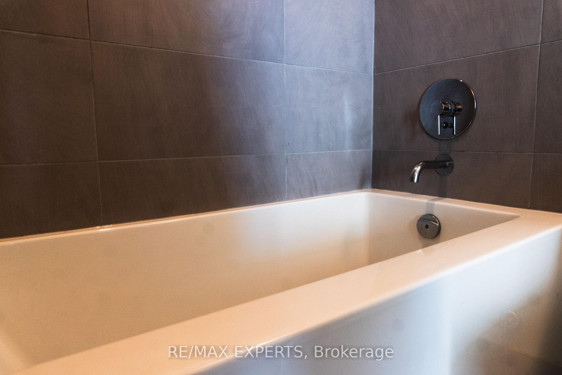 Photo 26 of Unit 1802, 7890 Jane Street, Vaughan, Vaughan Corporate Centre — HOMEH