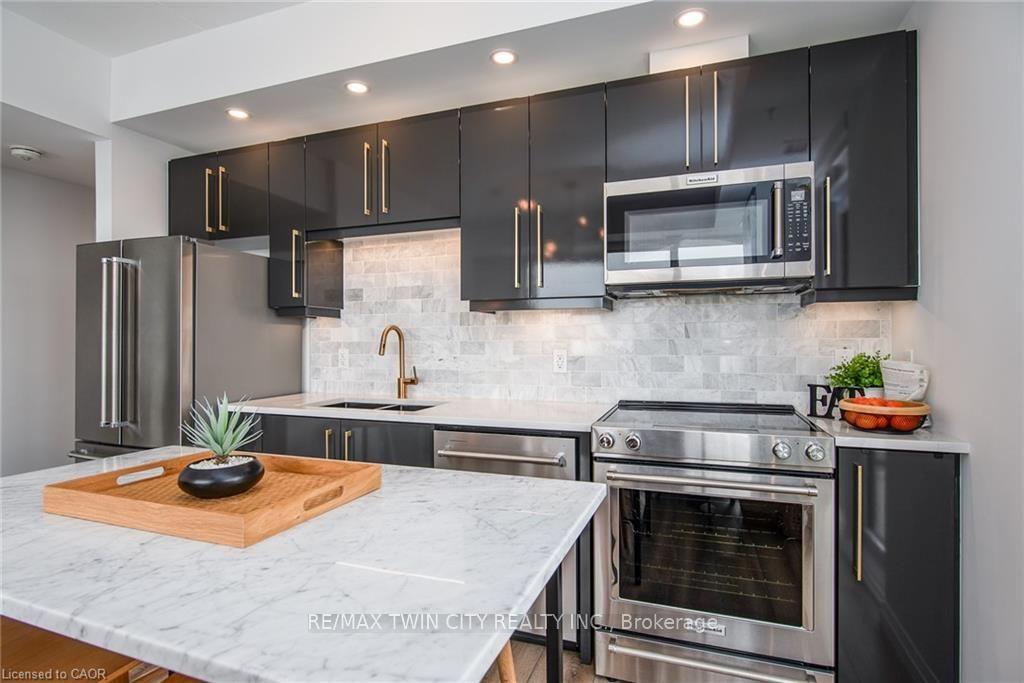 Photo 12 of Unit 2608, 108 Garment Street, Kitchener, Cherry Hill — HOMEH