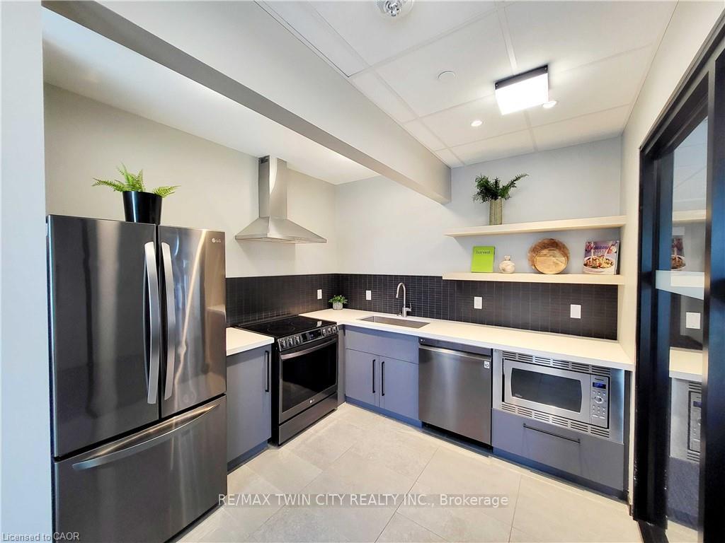 Photo 33 of Unit 2608, 108 Garment Street, Kitchener, Cherry Hill — HOMEH