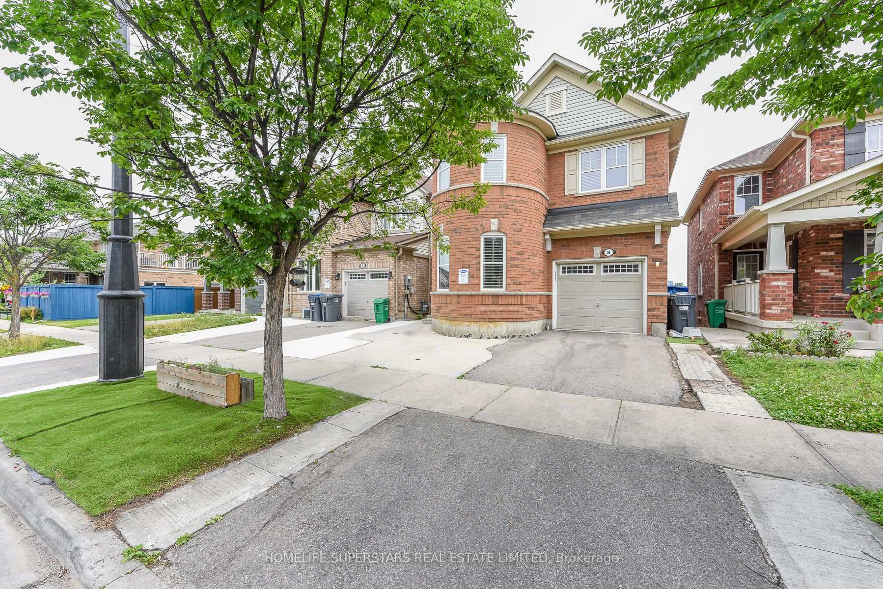 Photo 1 of 8 Miracle Trail N, Brampton, Northwest Brampton — HOMEH