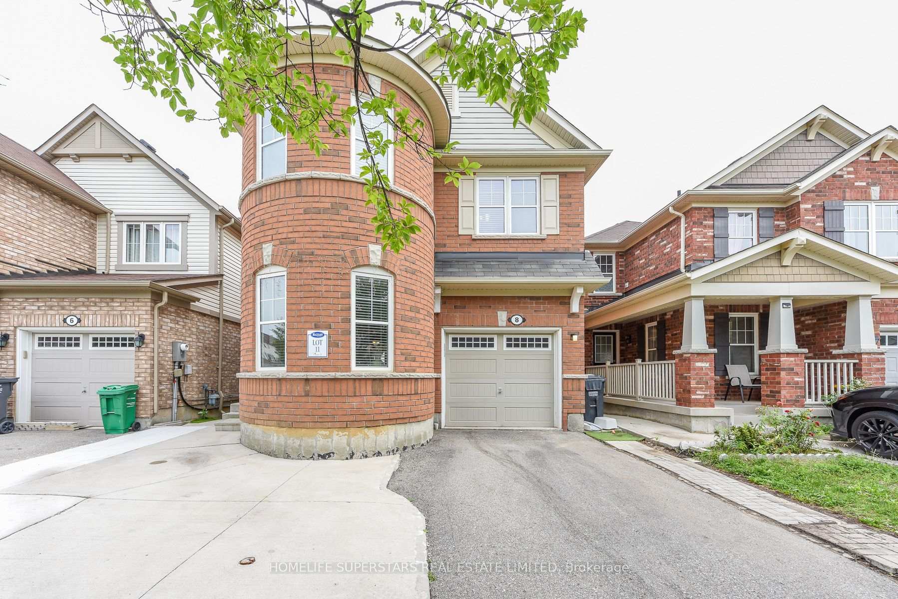 Photo 2 of 8 Miracle Trail N, Brampton, Northwest Brampton — HOMEH