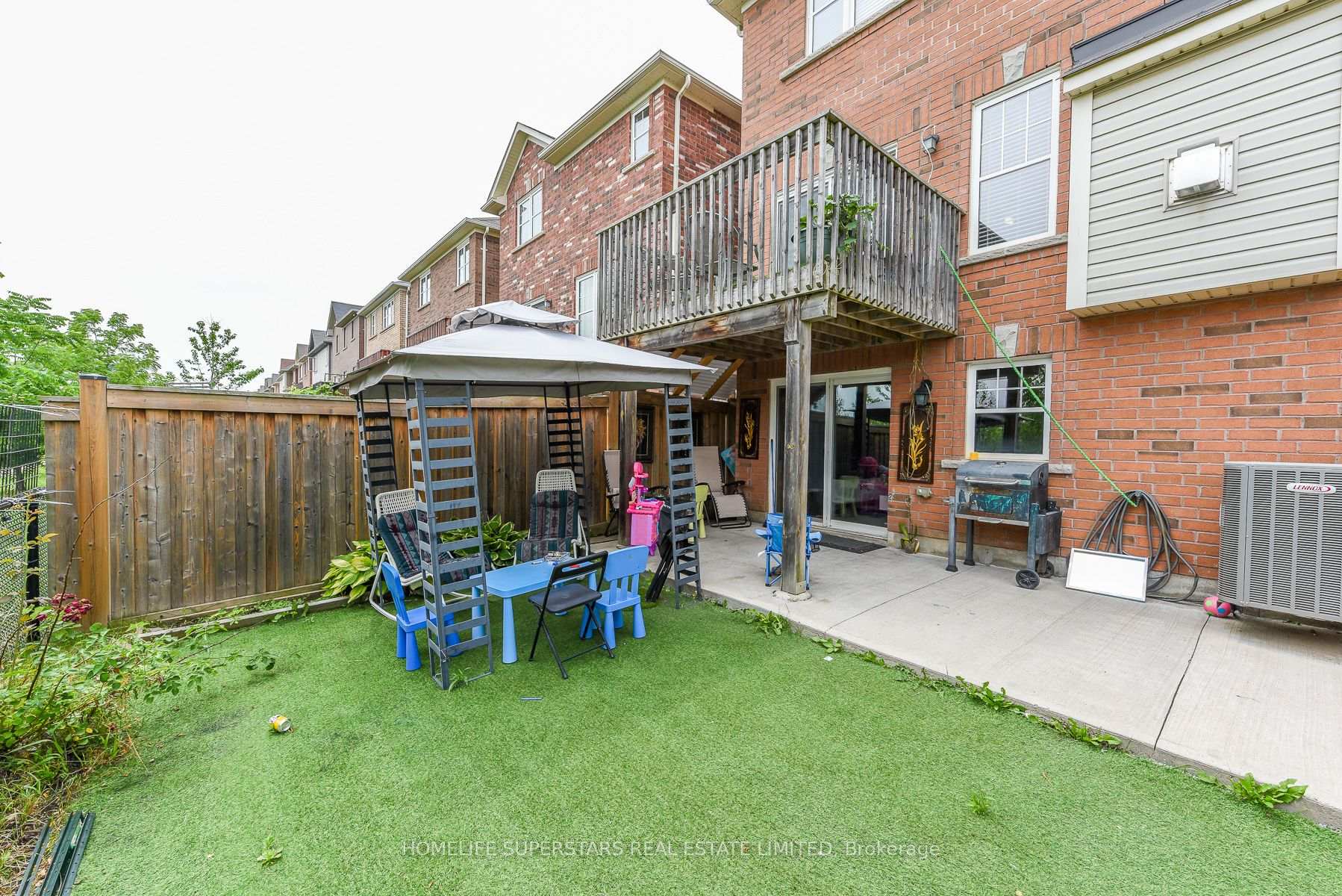 Photo 44 of 8 Miracle Trail N, Brampton, Northwest Brampton — HOMEH