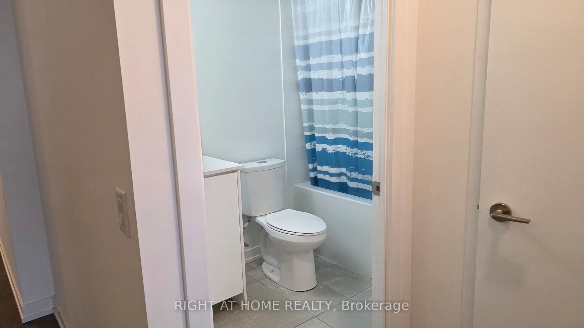 Photo 15 of Unit 412, 55 Duke Street W, Kitchener, City Commercial Core — HOMEH