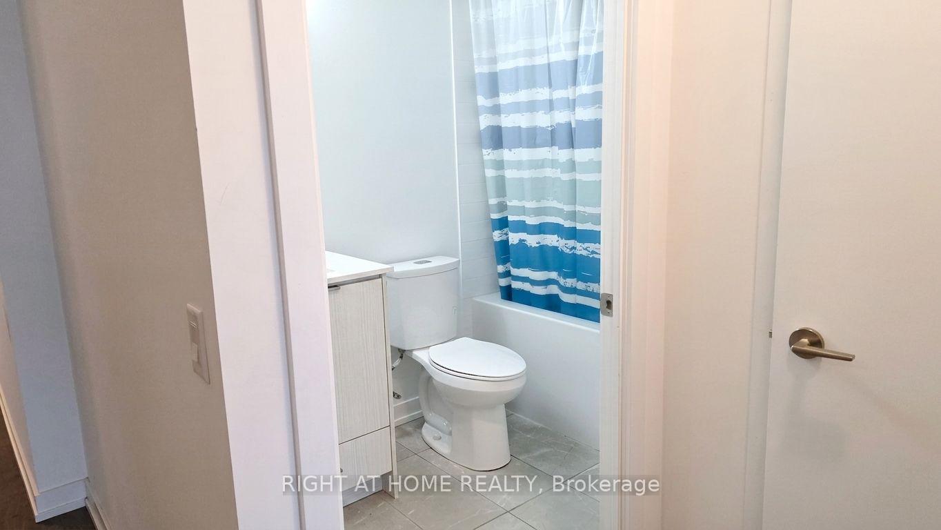 Photo 16 of Unit 412, 55 Duke Street W, Kitchener, City Commercial Core — HOMEH