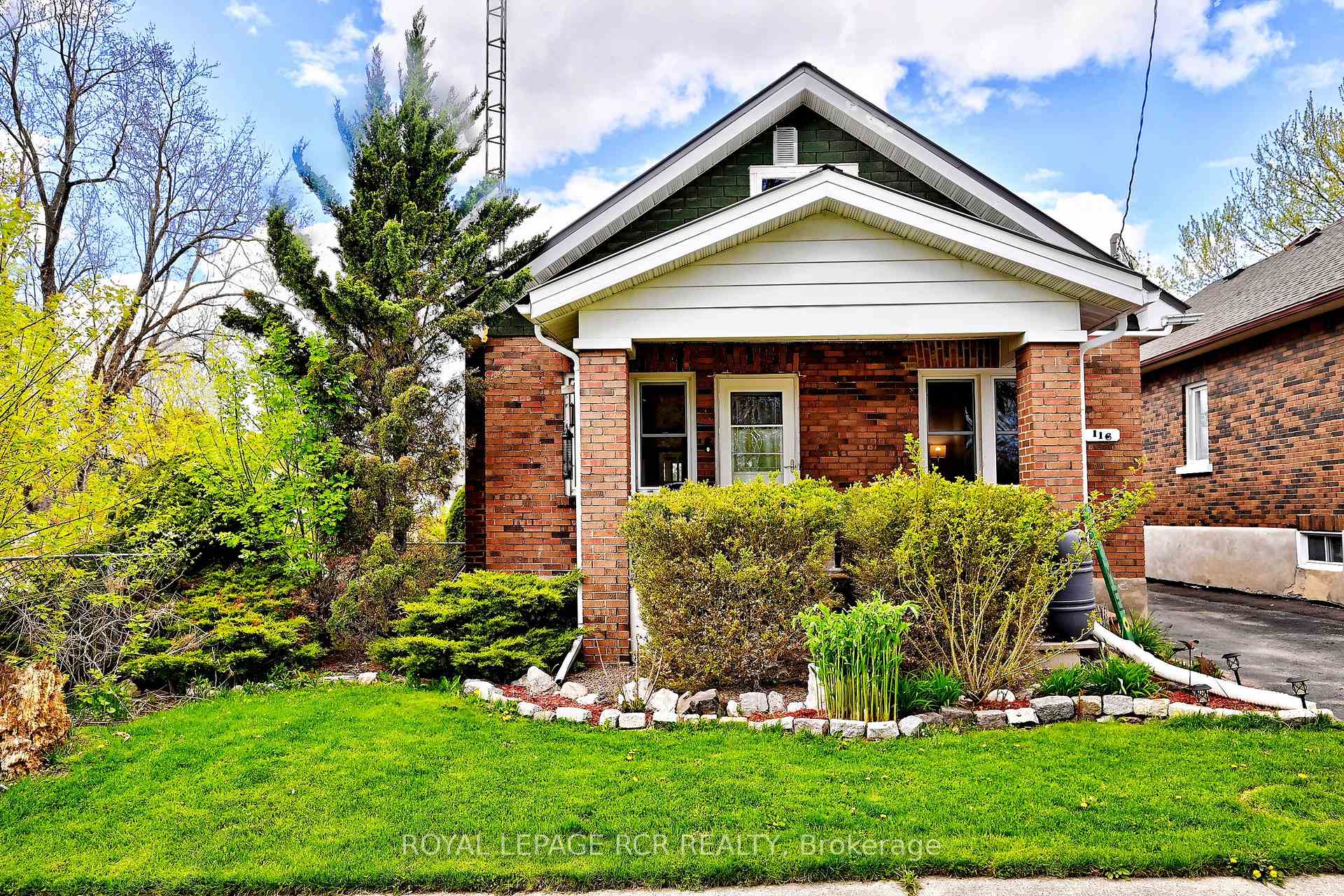 Photo 1 of 116 Buckingham Avenue, Oshawa, O'Neill — HOMEH