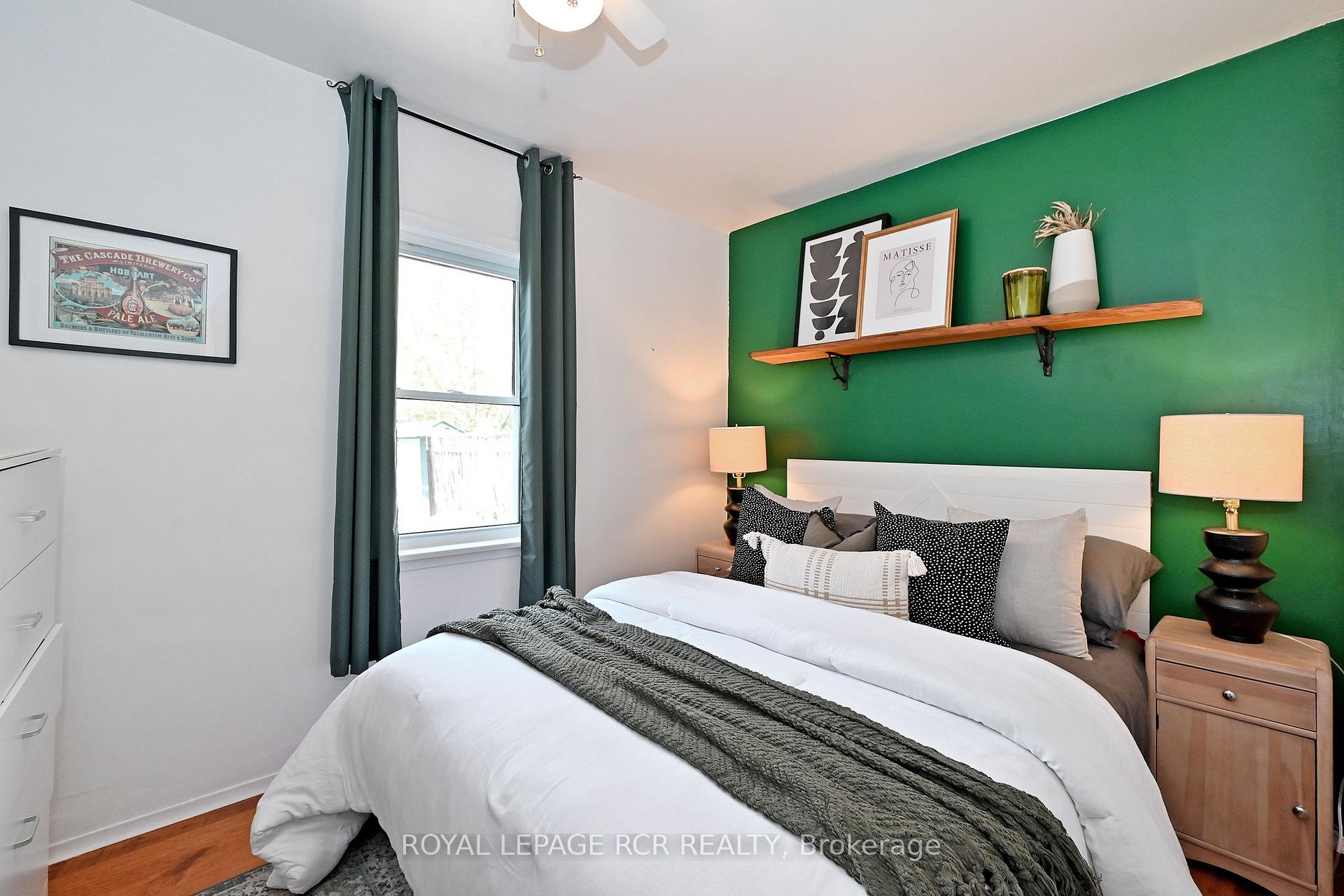 Photo 13 of 116 Buckingham Avenue, Oshawa, O'Neill — HOMEH
