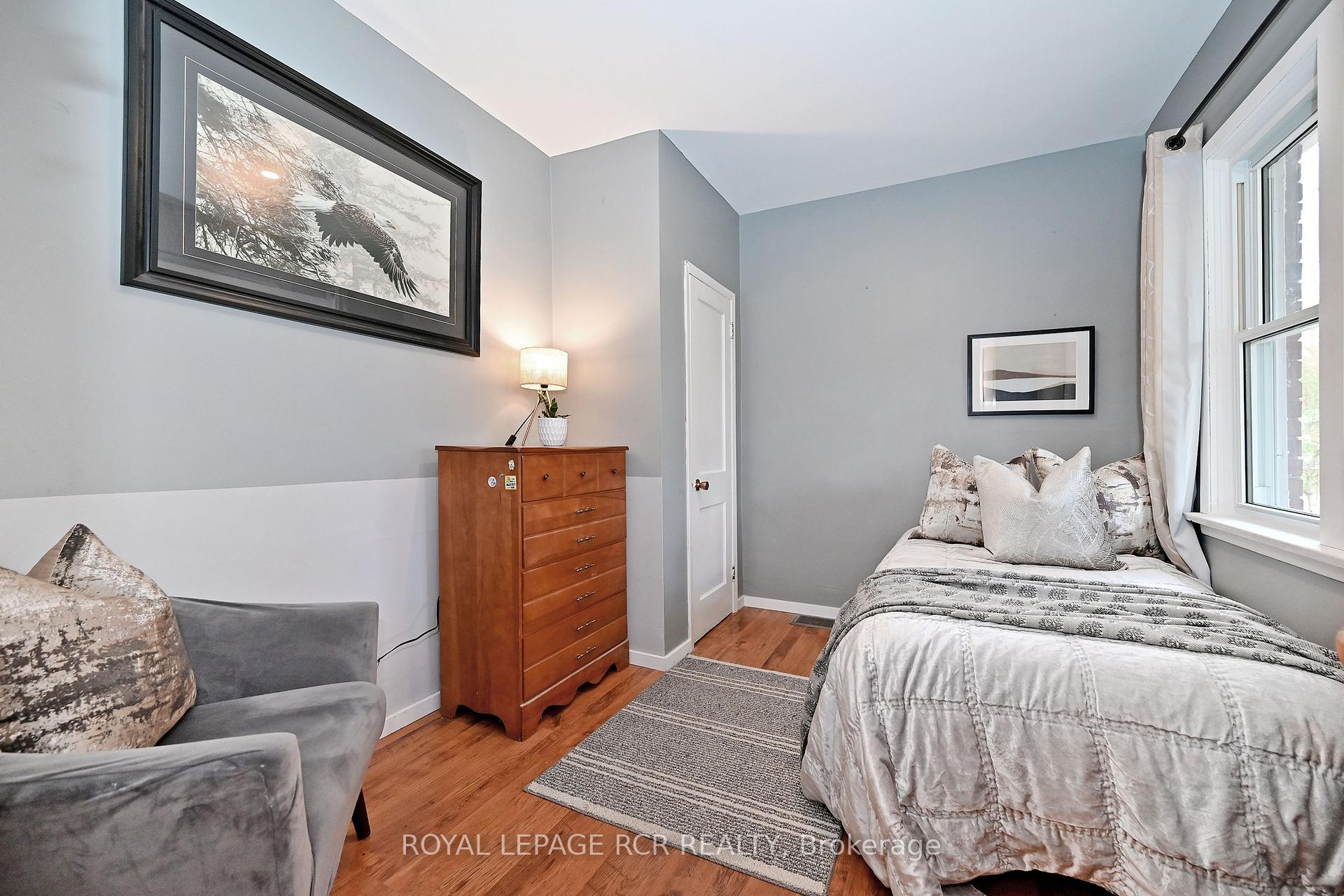 Photo 17 of 116 Buckingham Avenue, Oshawa, O'Neill — HOMEH