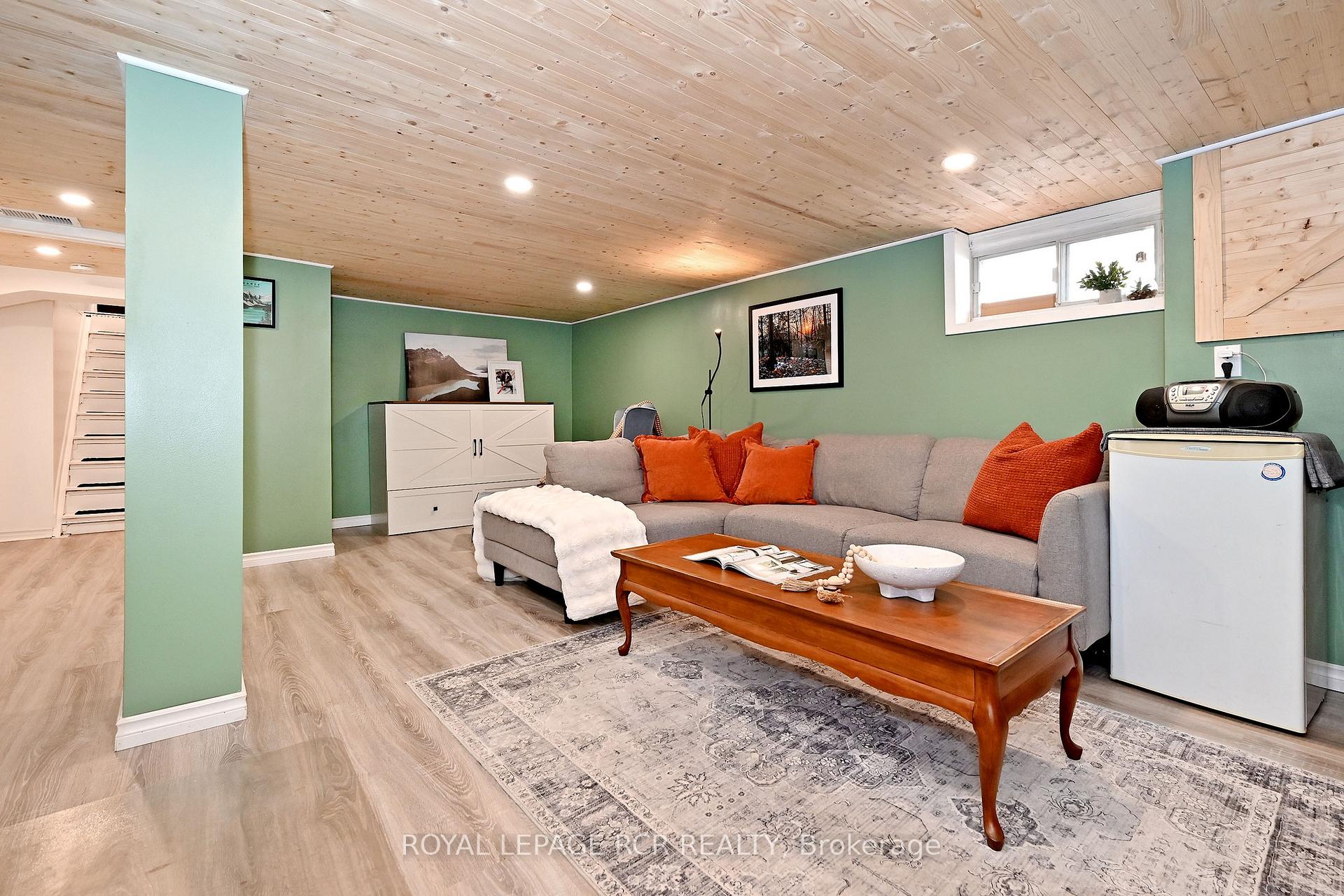 Photo 28 of 116 Buckingham Avenue, Oshawa, O'Neill — HOMEH