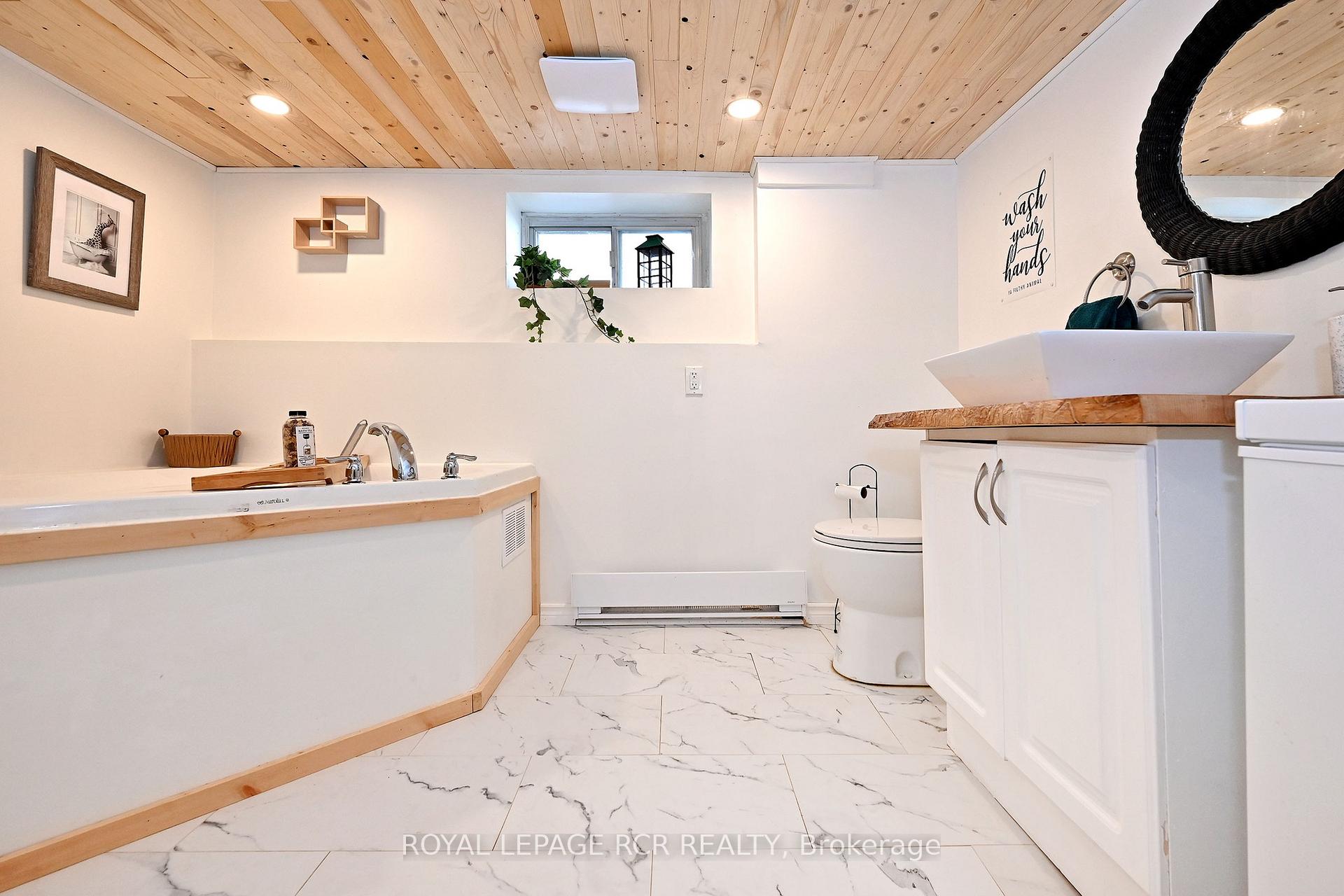 Photo 29 of 116 Buckingham Avenue, Oshawa, O'Neill — HOMEH