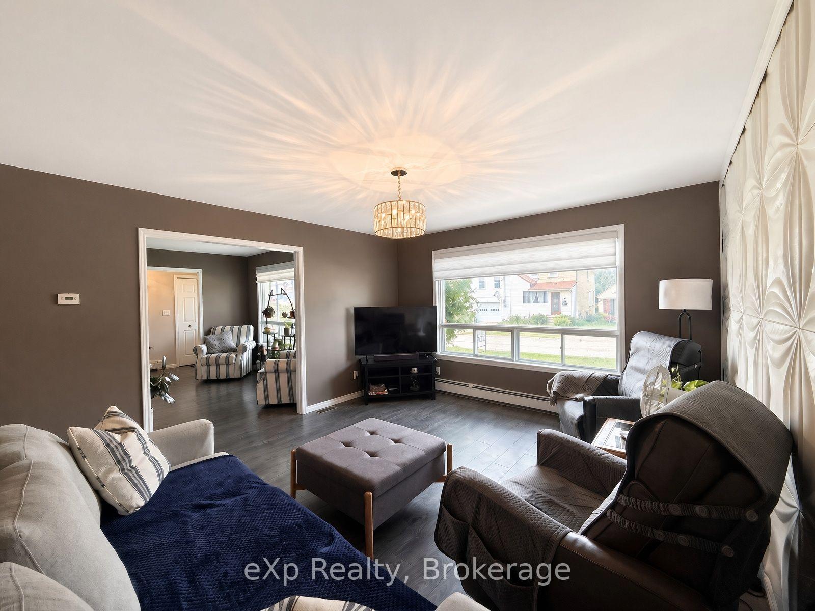 Photo 7 of 23 12th Street SE, Arran-Elderslie — HOMEH