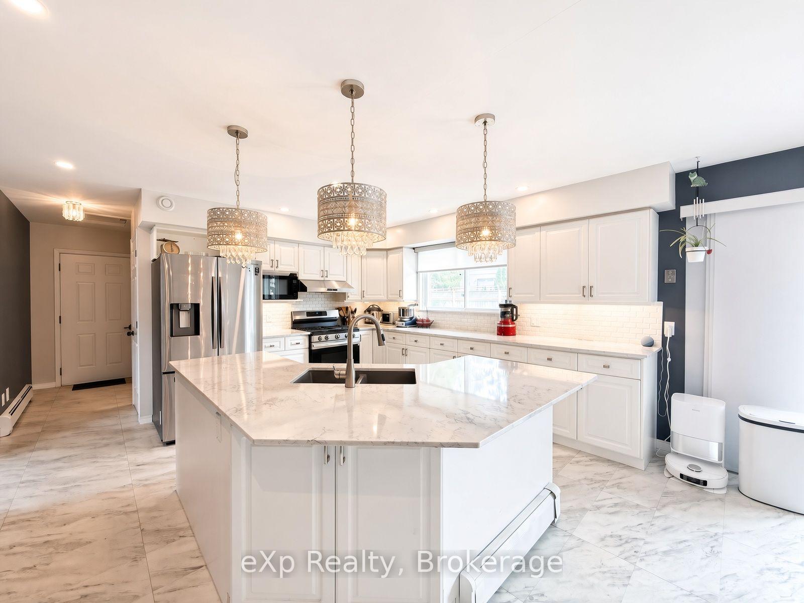 Photo 11 of 23 12th Street SE, Arran-Elderslie — HOMEH