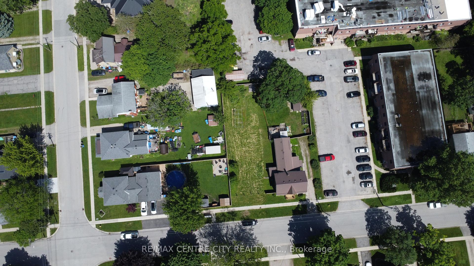 Photo 7 of 290 Carling Street, South Huron, Exeter — HOMEH