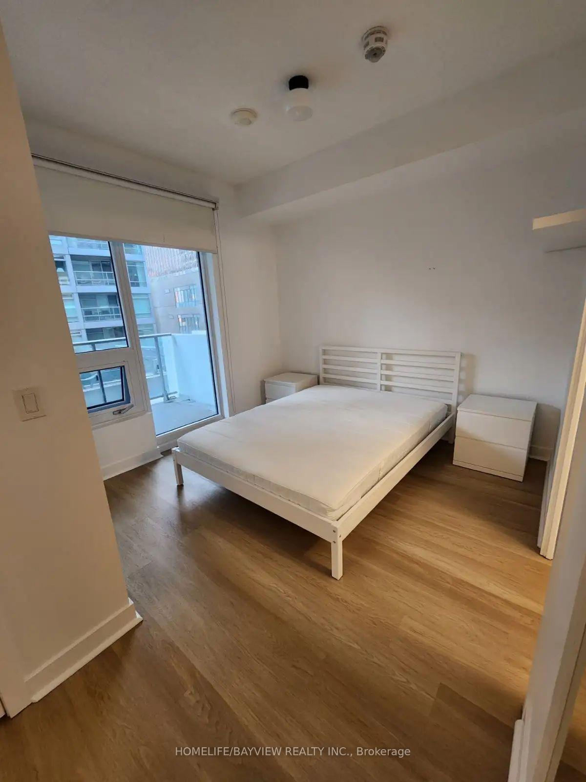 Photo 6 of Unit 406, 2221 yonge Street, Toronto, Mount Pleasant West — HOMEH