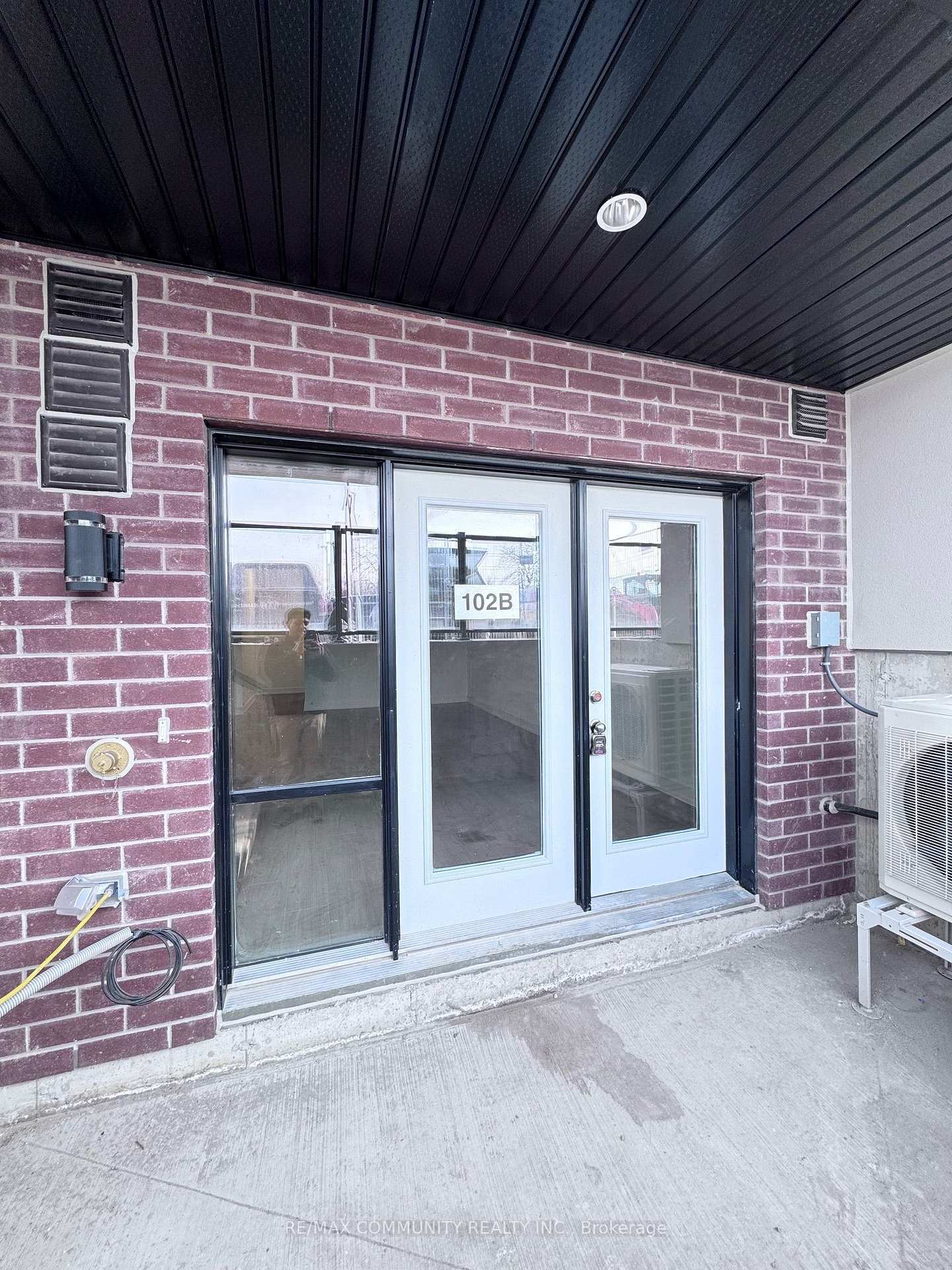 Photo 3 of Unit 102B, 16 Melbourne Avenue, St. Catharines, E. Chester — HOMEH