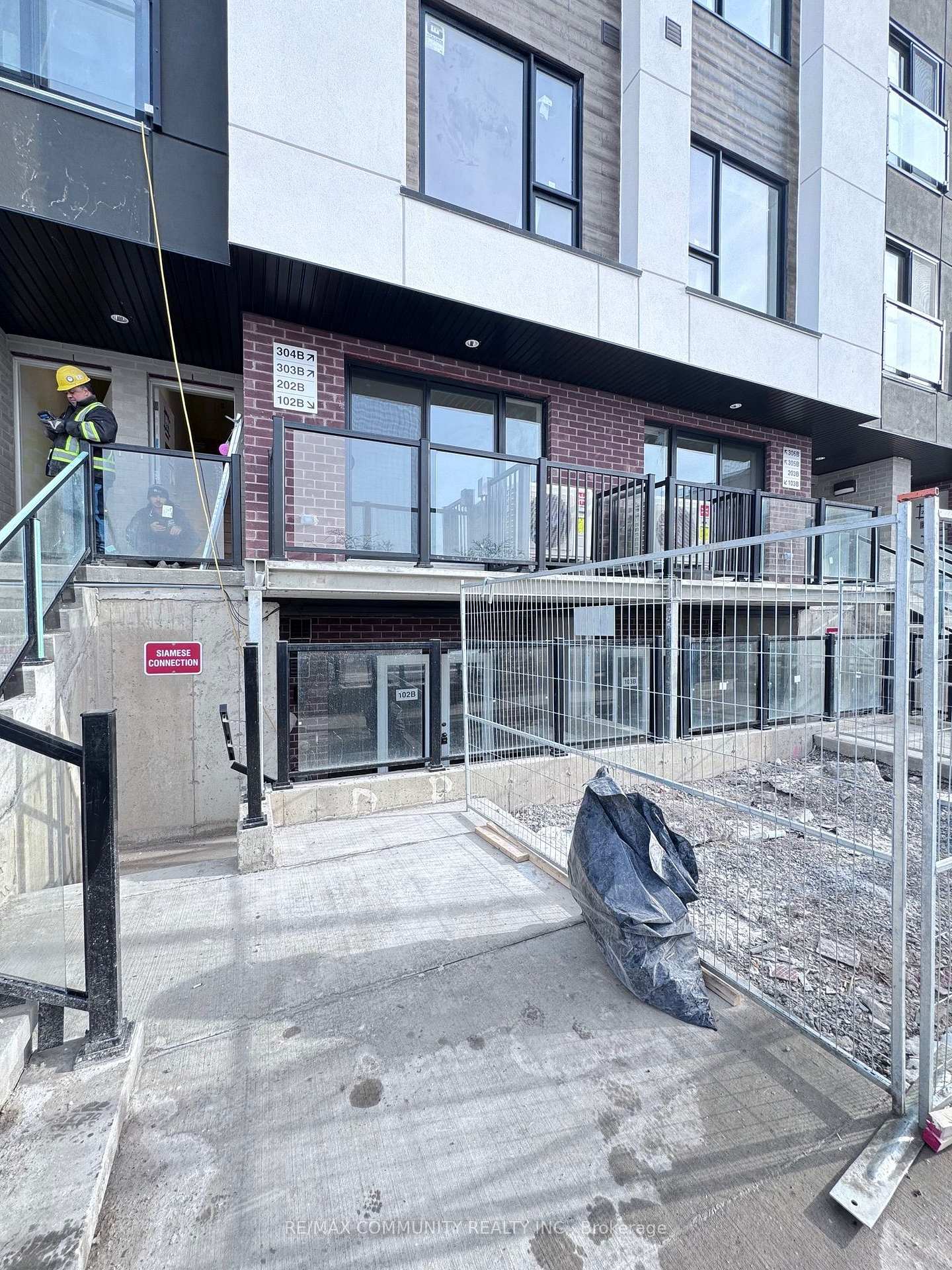 Photo 4 of Unit 102B, 16 Melbourne Avenue, St. Catharines, E. Chester — HOMEH