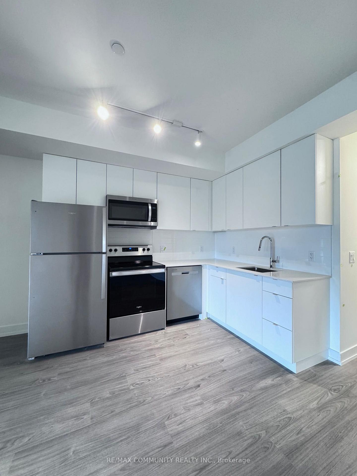 Photo 10 of Unit 102B, 16 Melbourne Avenue, St. Catharines, E. Chester — HOMEH