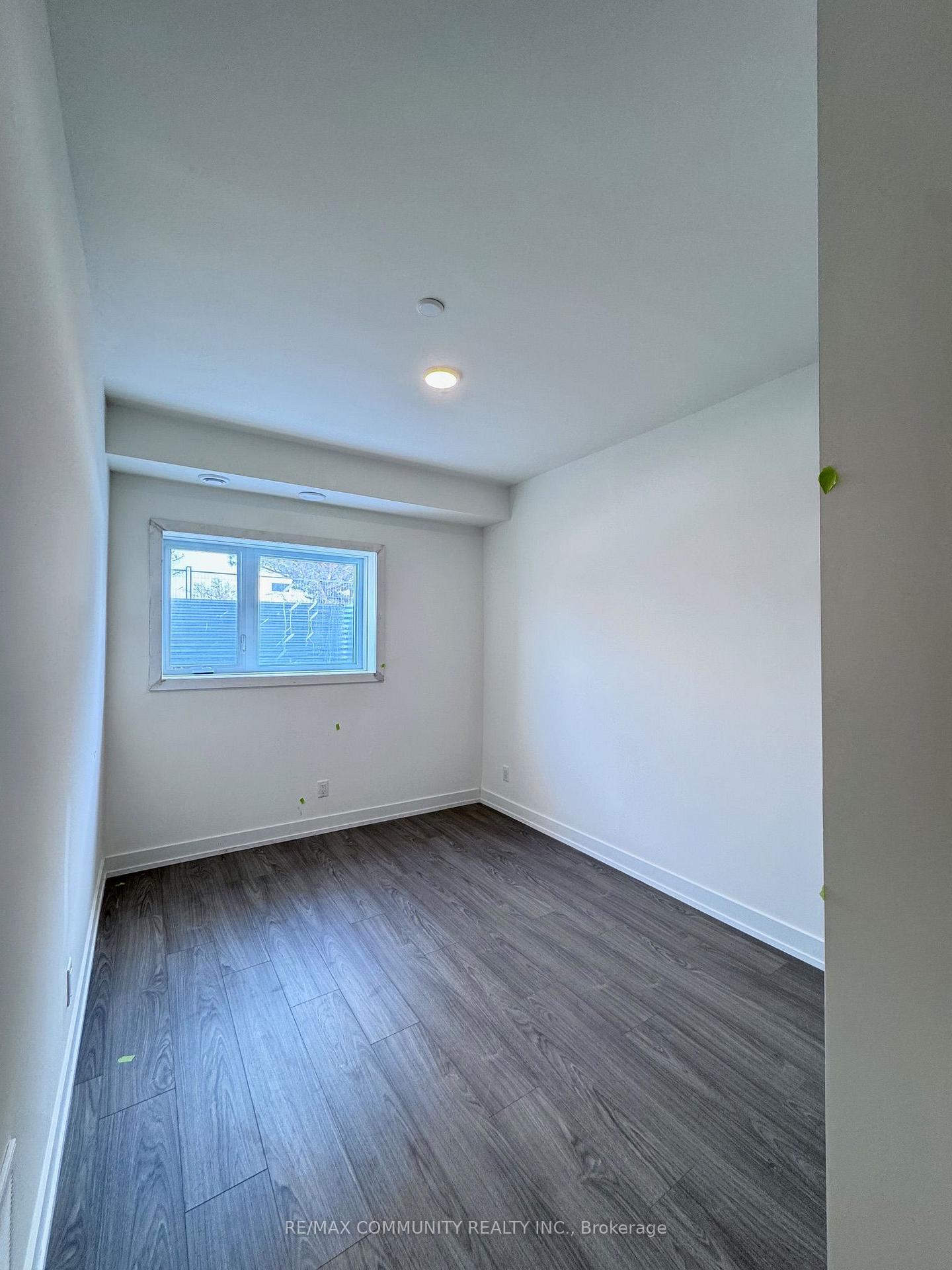 Photo 16 of Unit 102B, 16 Melbourne Avenue, St. Catharines, E. Chester — HOMEH