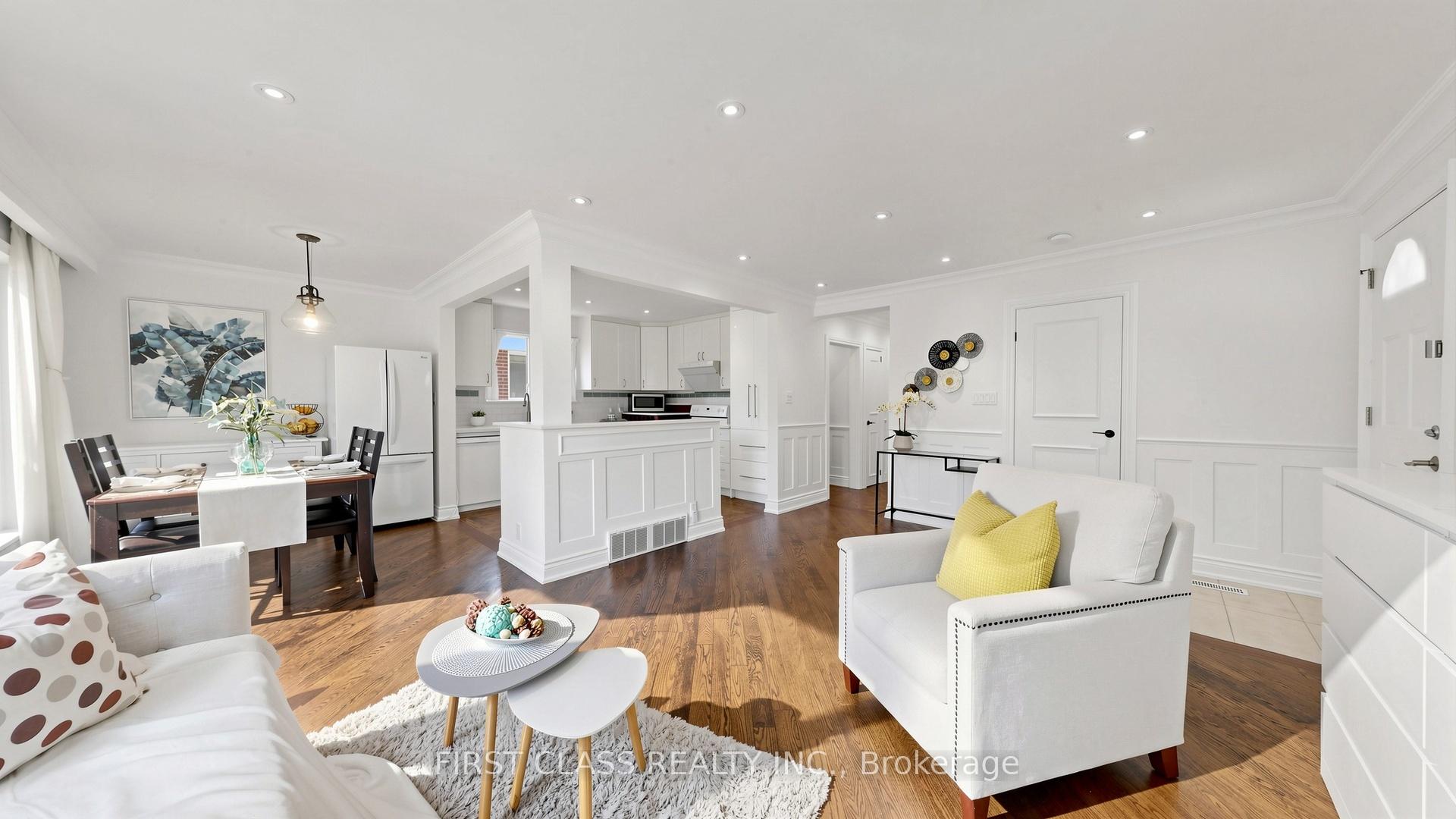 Photo 11 of 20 Brampton Road, Etobicoke, Willowridge-Martingrove-Richview — HOMEH