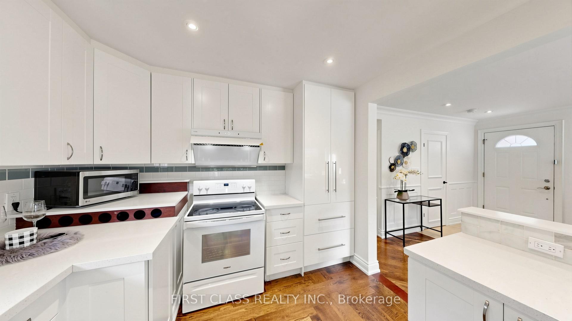 Photo 18 of 20 Brampton Road, Etobicoke, Willowridge-Martingrove-Richview — HOMEH