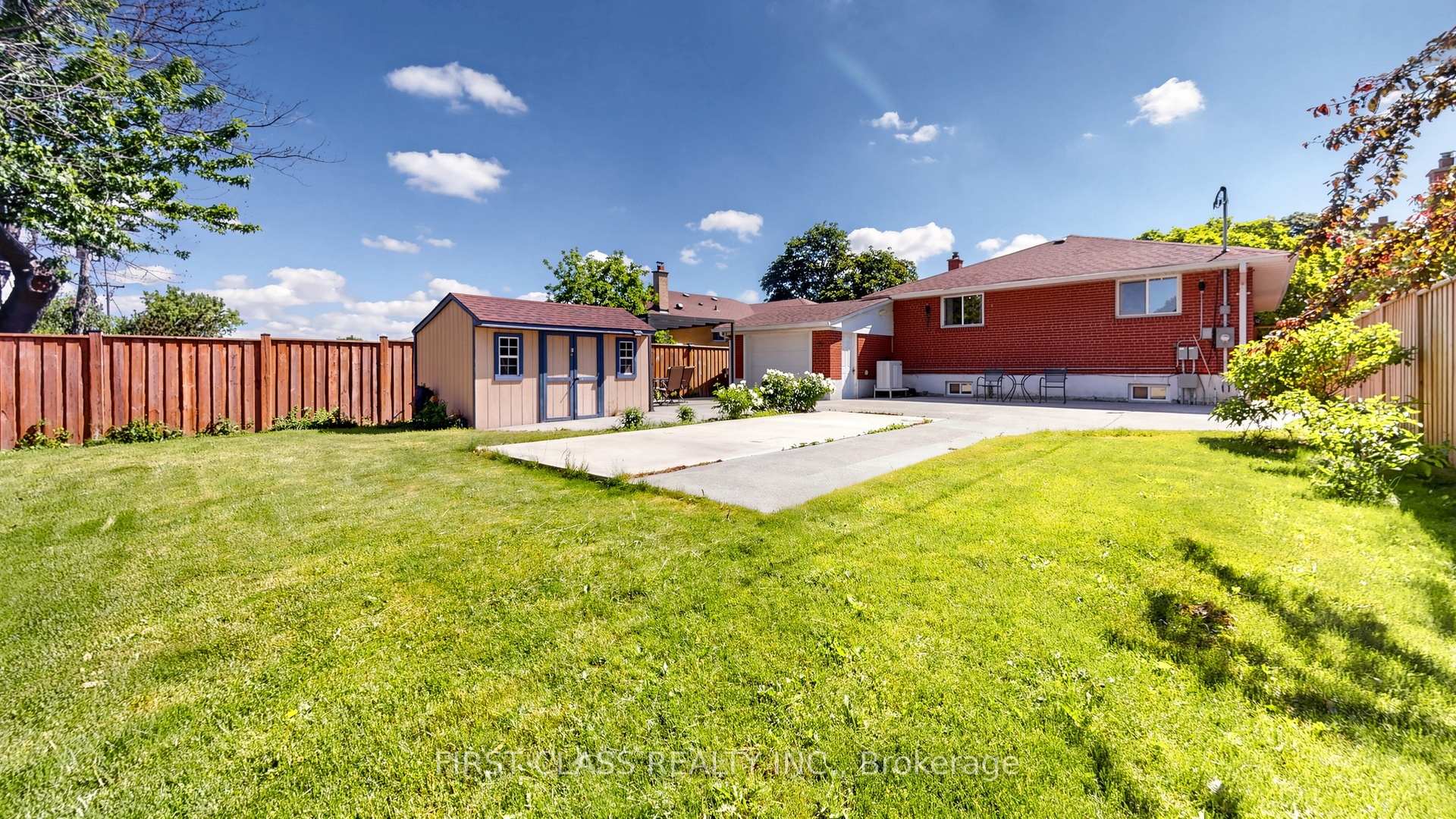 Photo 48 of 20 Brampton Road, Etobicoke, Willowridge-Martingrove-Richview — HOMEH