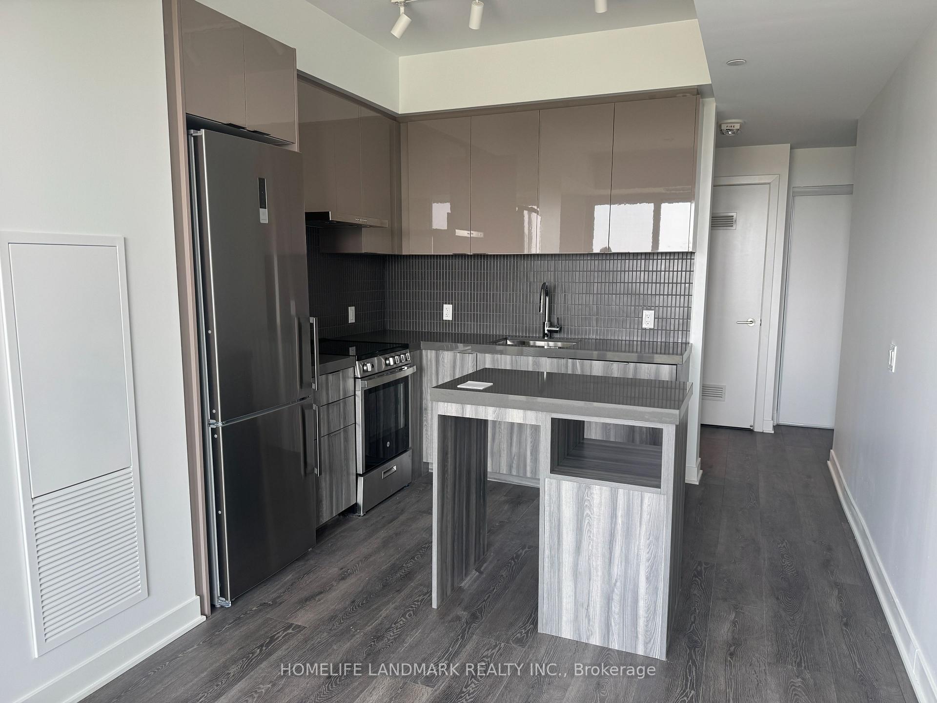 Photo 5 of Unit 1916, 6 Flavelle Trail, Vaughan, Steeles West Industrial — HOMEH