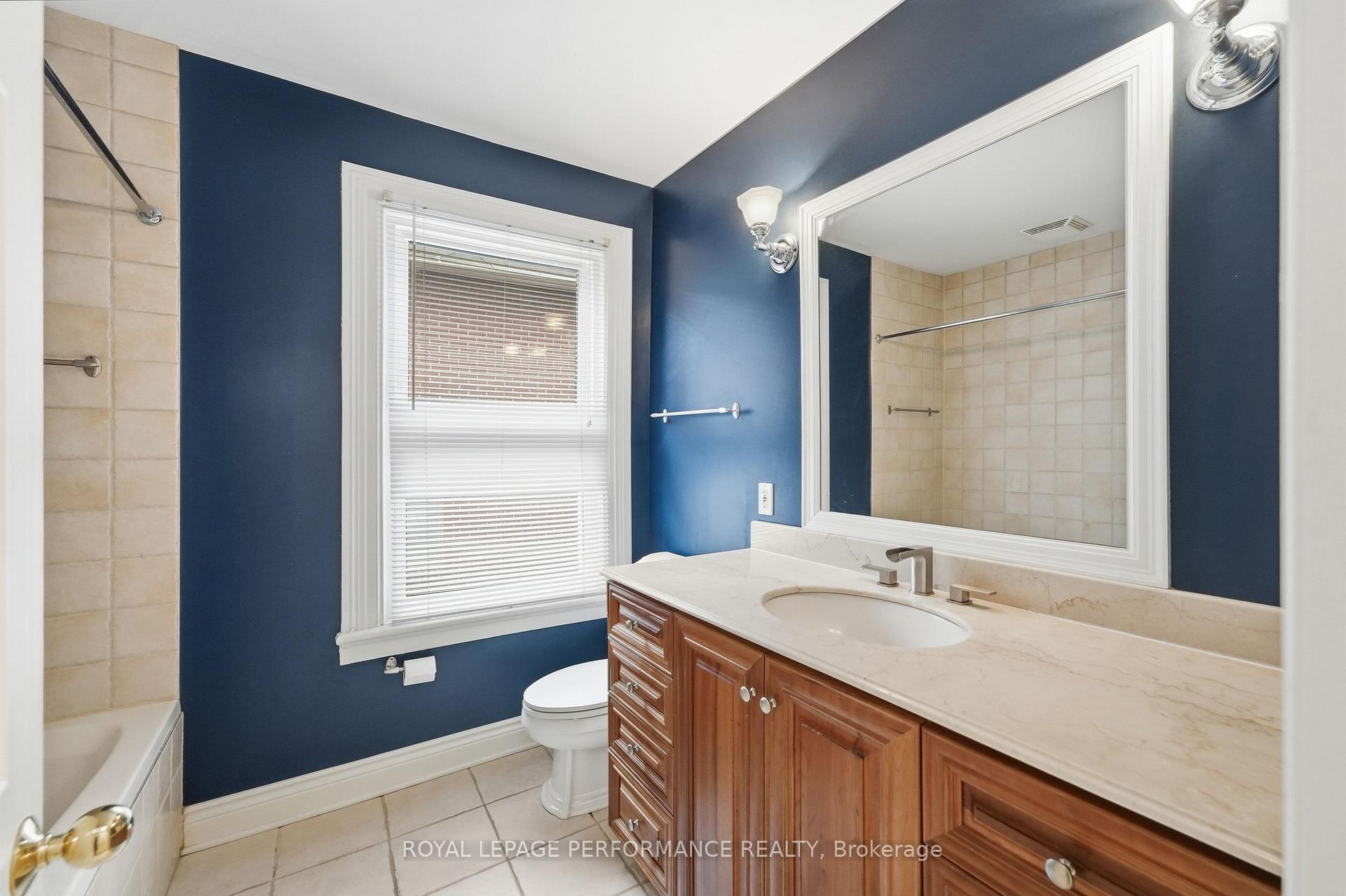 Photo 24 of 284 Crichton Street, Ottawa, Lindenlea — HOMEH