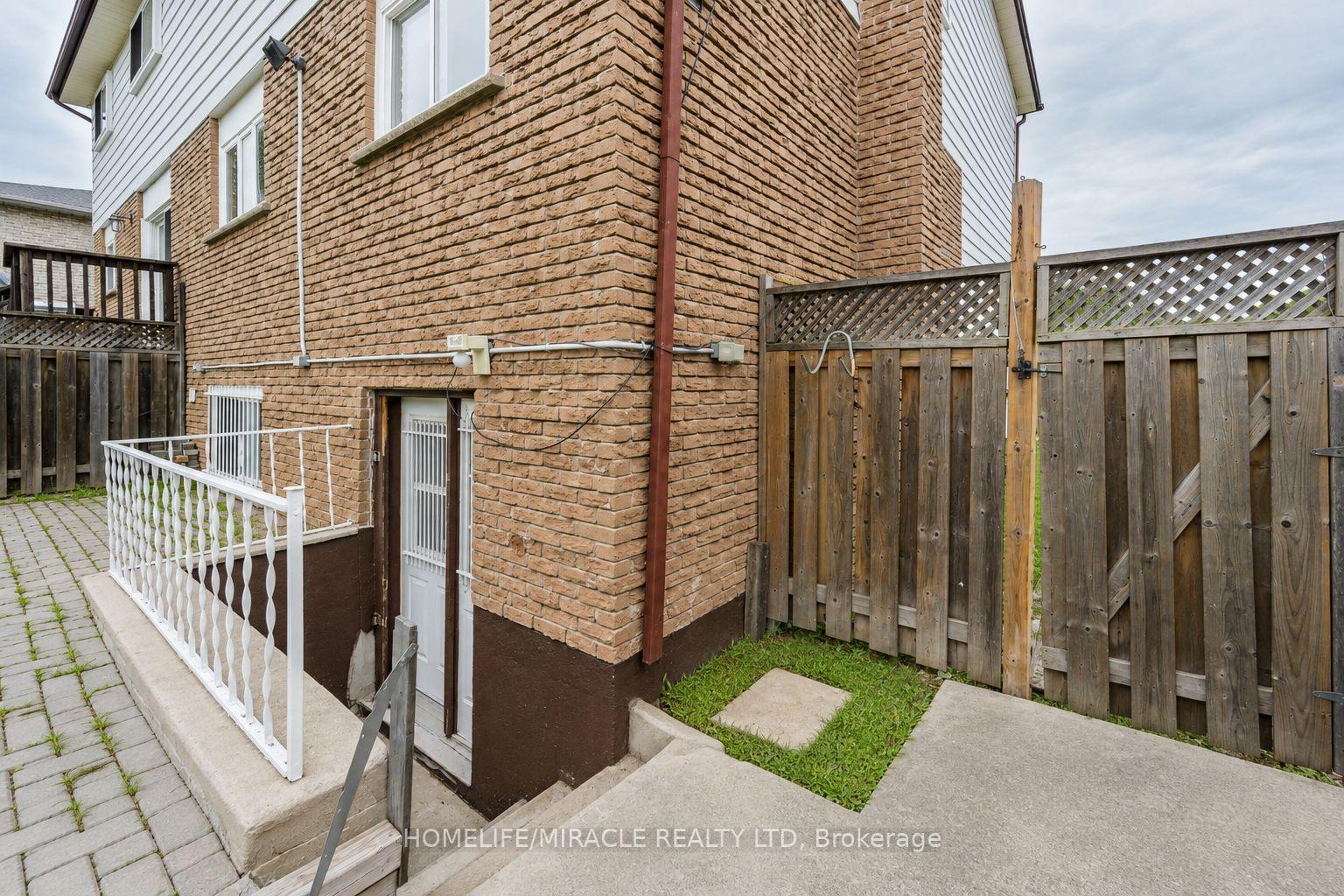 Photo 47 of 115 Bruce Beer Drive, Brampton, Madoc — HOMEH