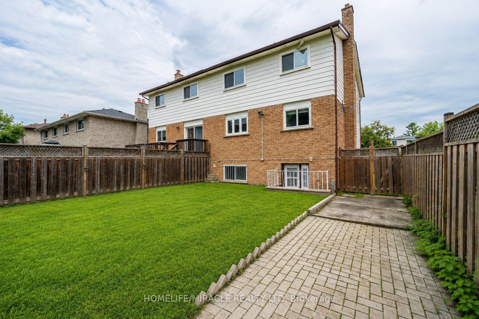Photo 49 of 115 Bruce Beer Drive, Brampton, Madoc — HOMEH