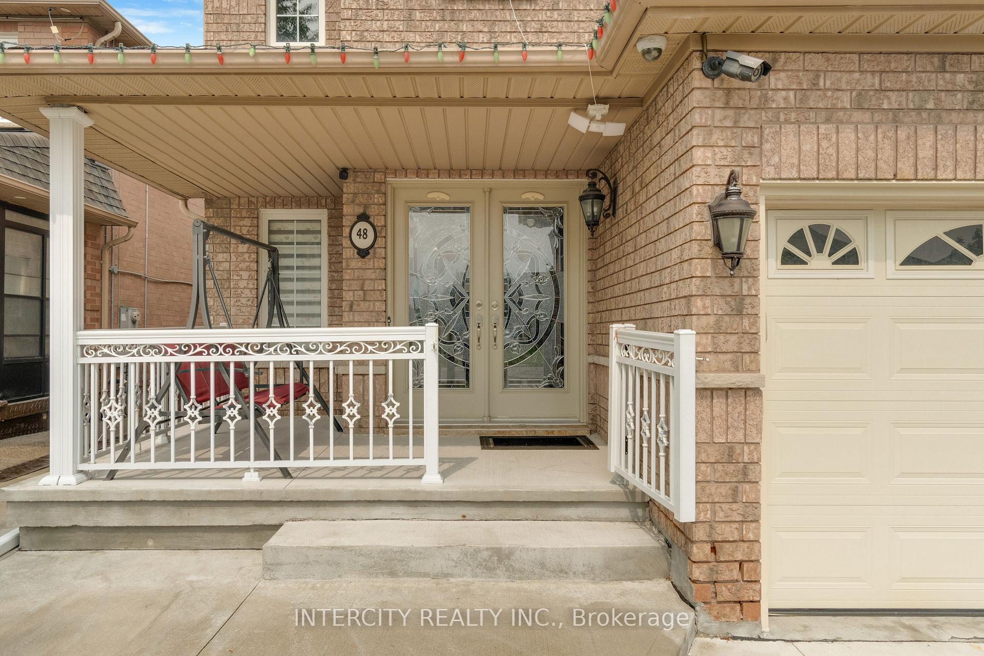 Photo 6 of 48 Avalanche Crescent, Brampton, Bram East — HOMEH