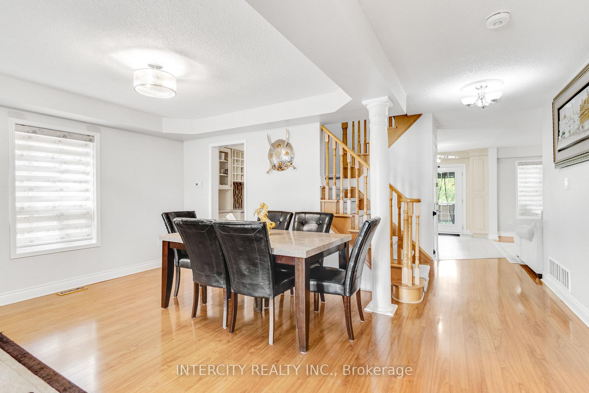 Photo 10 of 48 Avalanche Crescent, Brampton, Bram East — HOMEH