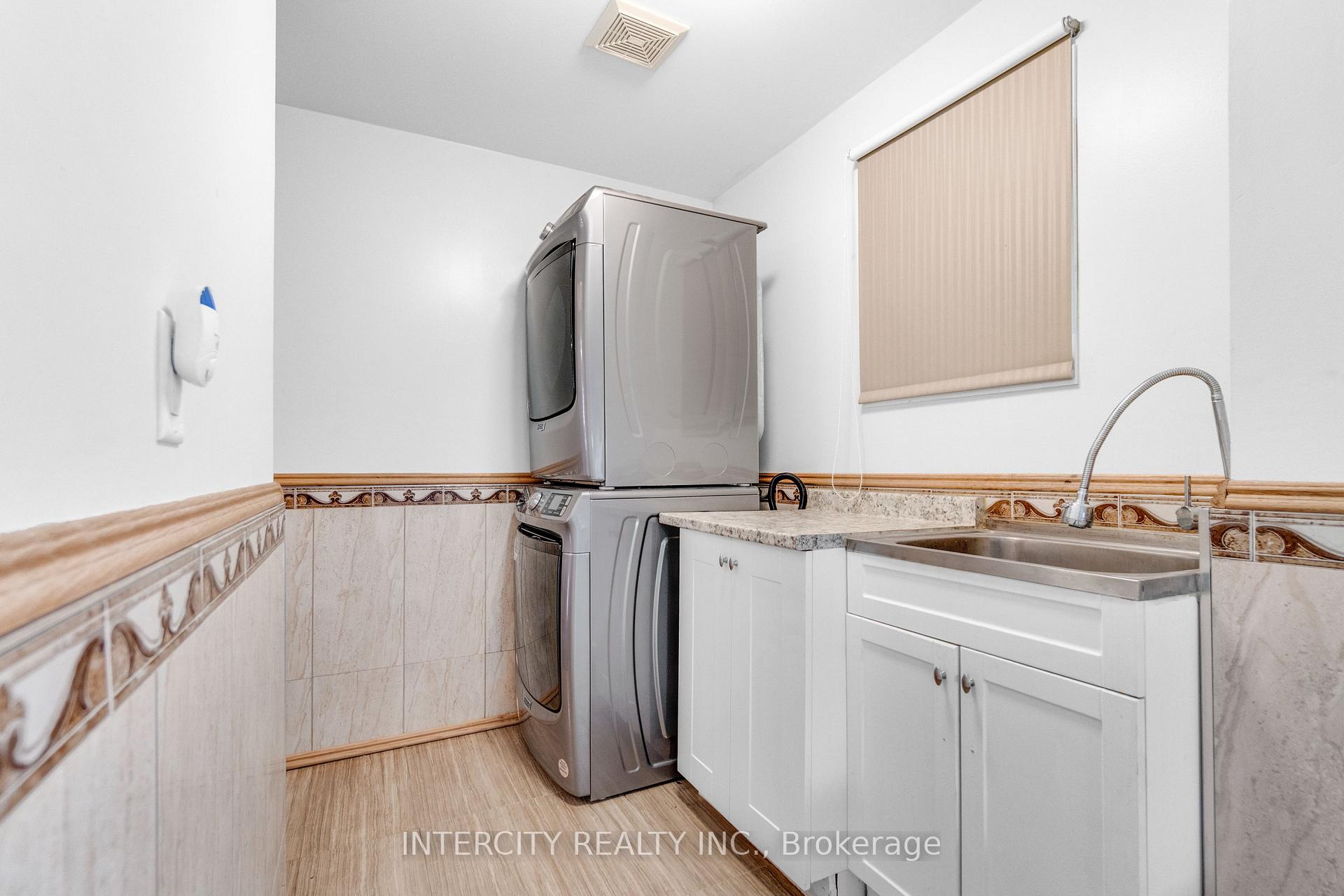 Photo 38 of 48 Avalanche Crescent, Brampton, Bram East — HOMEH