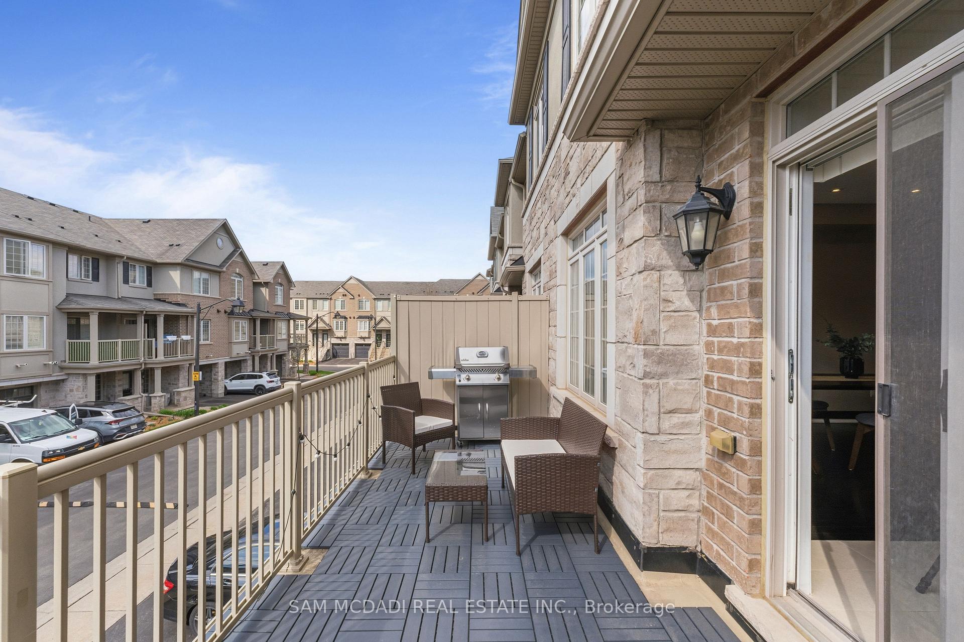 Photo 15 of Unit 9, 215 Dundas Street E, Hamilton, Waterdown — HOMEH
