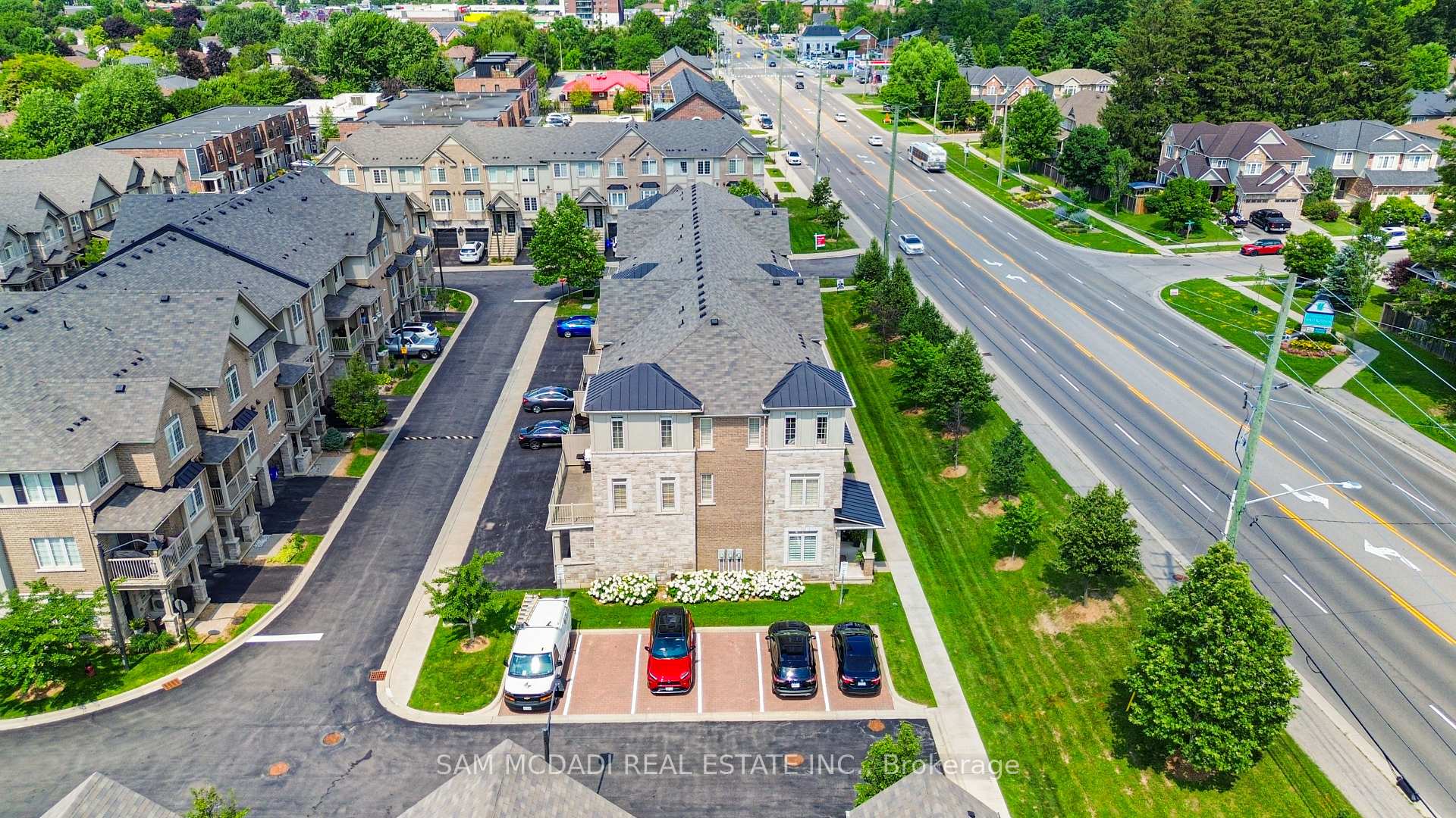 Photo 40 of Unit 9, 215 Dundas Street E, Hamilton, Waterdown — HOMEH