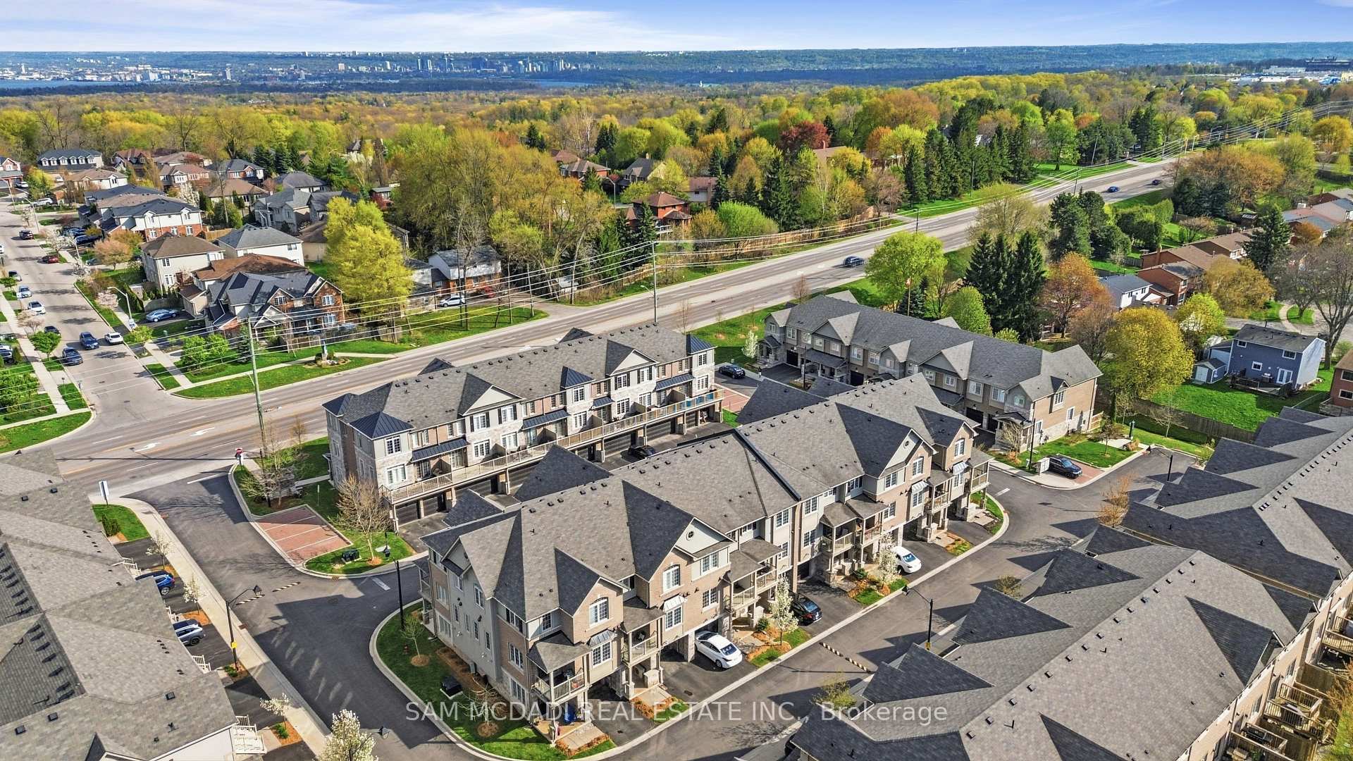 Photo 44 of Unit 9, 215 Dundas Street E, Hamilton, Waterdown — HOMEH