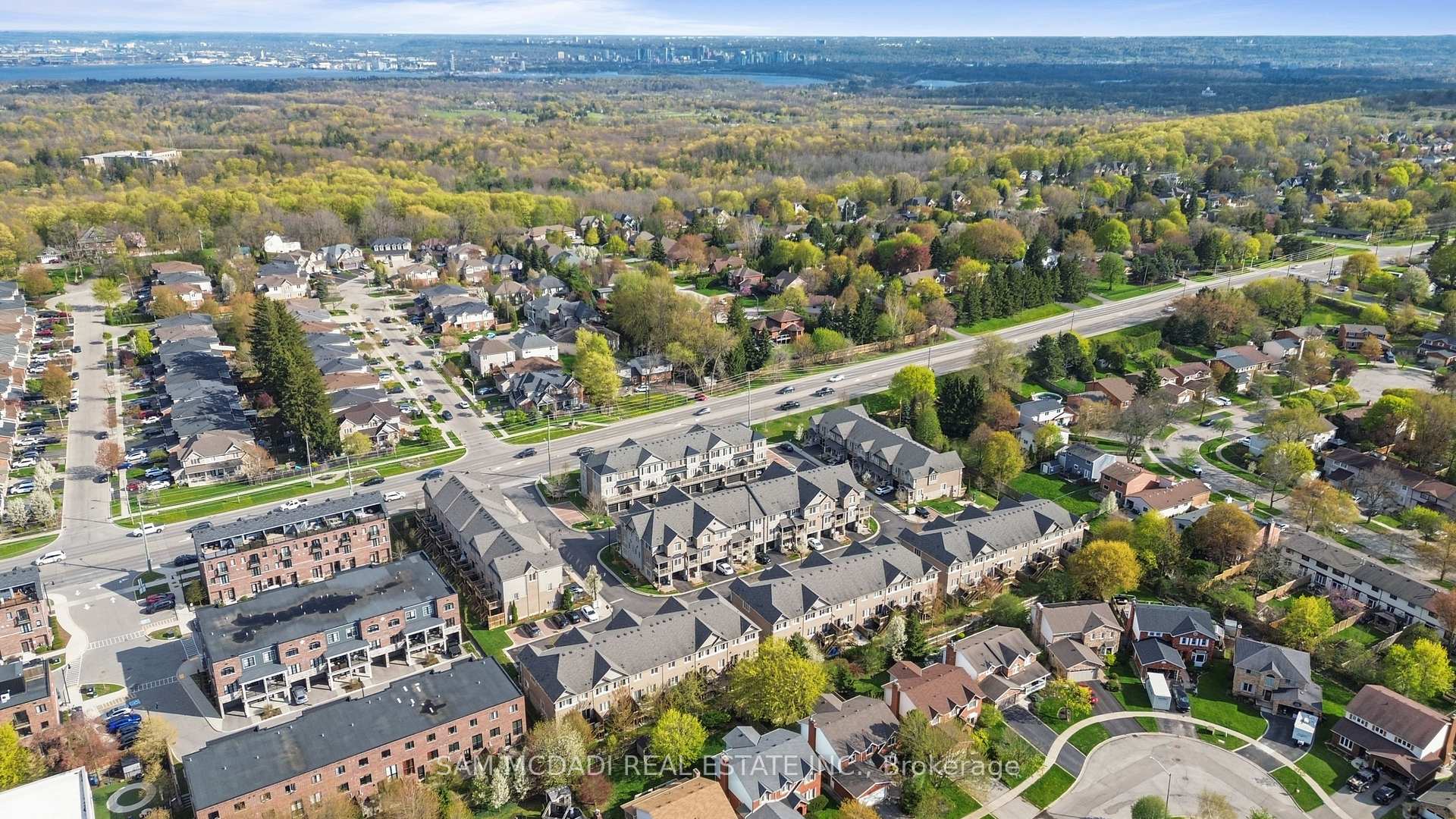 Photo 46 of Unit 9, 215 Dundas Street E, Hamilton, Waterdown — HOMEH
