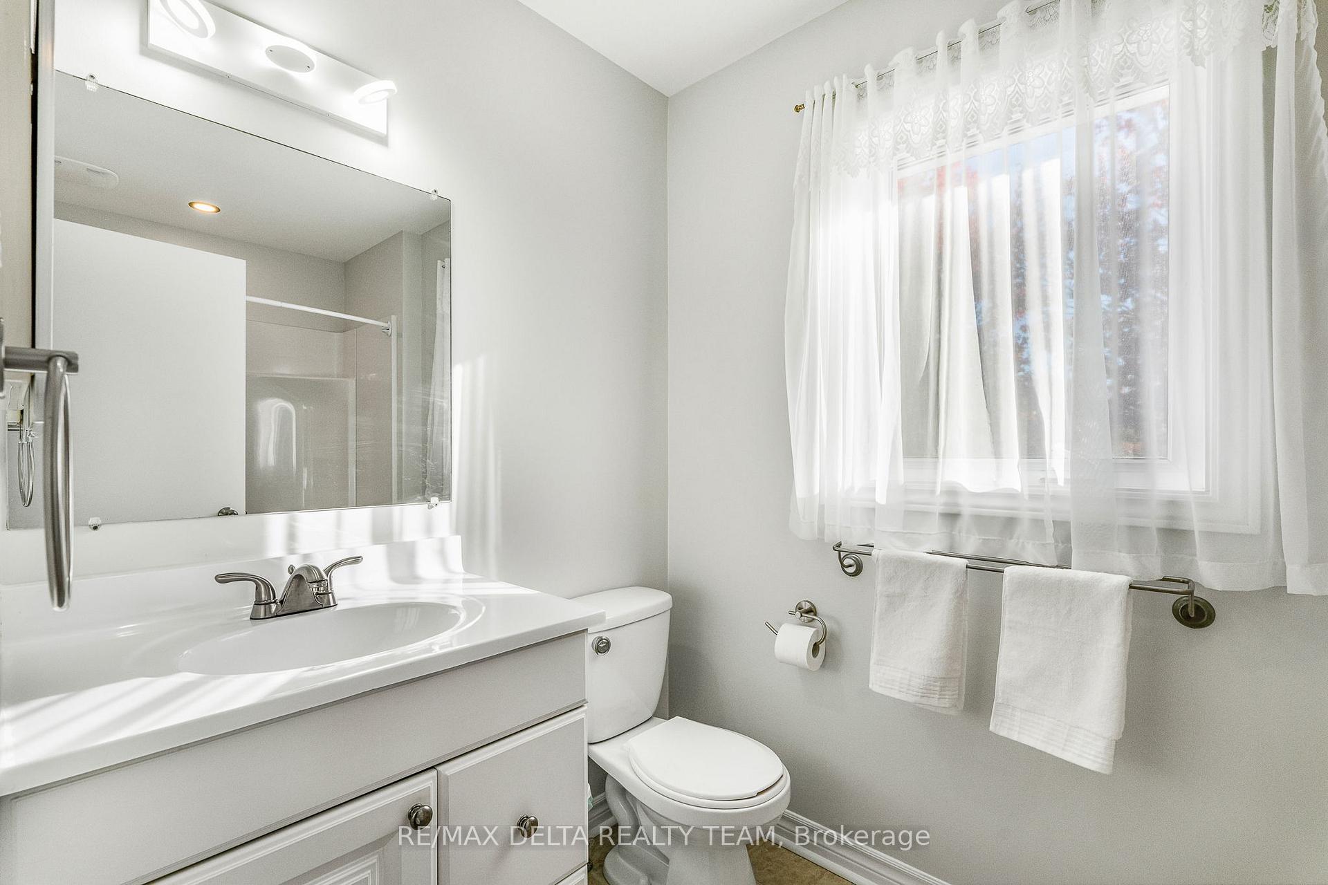 Photo 17 of 1657 Bottriell Way, Ottawa, Fallingbrook/Pineridge — HOMEH