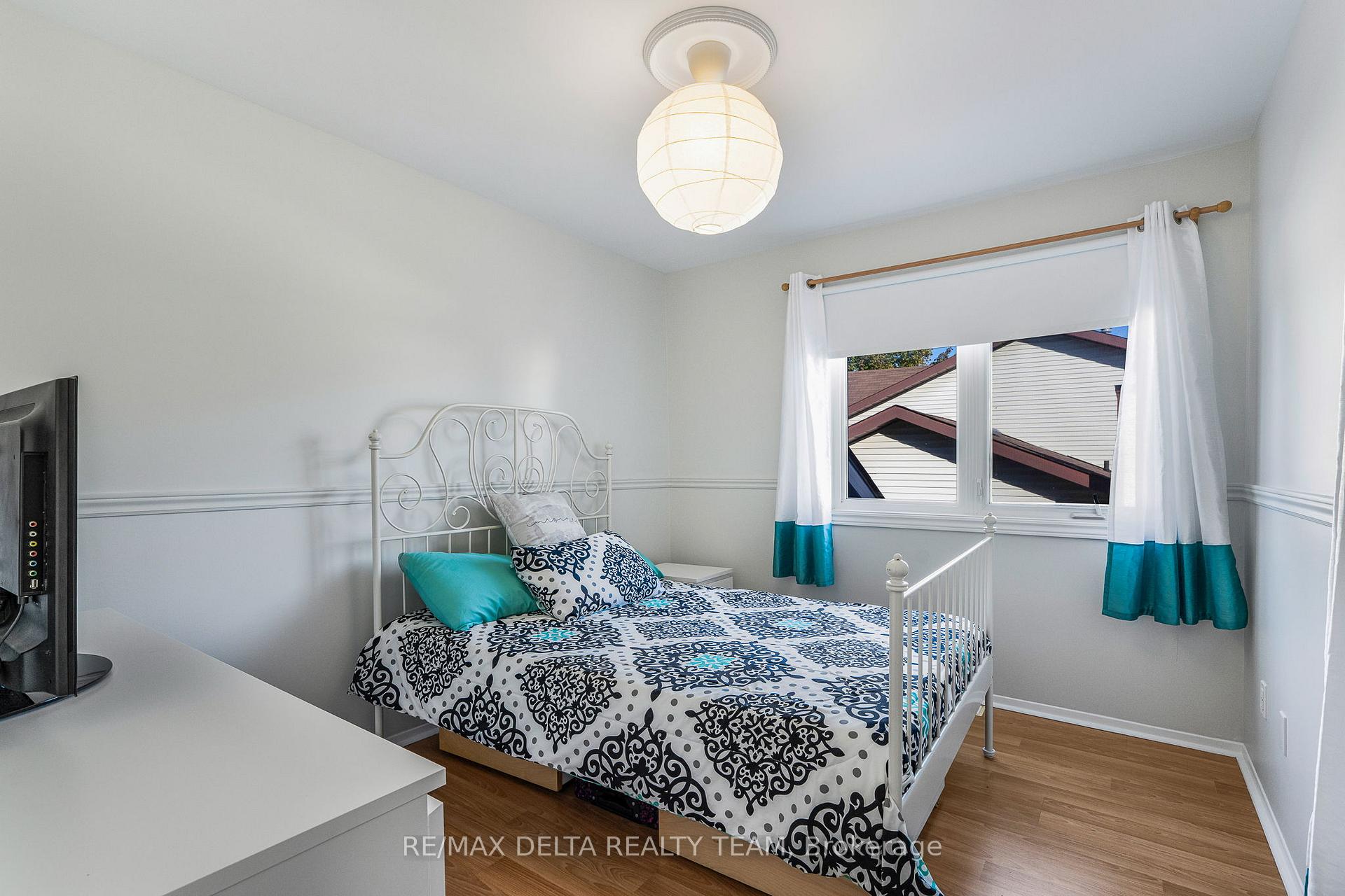 Photo 18 of 1657 Bottriell Way, Ottawa, Fallingbrook/Pineridge — HOMEH