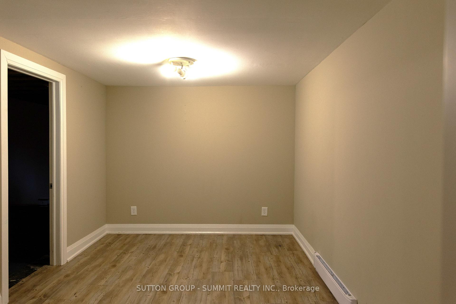 Photo 15 of 20 Havenridge Drive, Etobicoke, Kingsview Village-The Westway — HOMEH