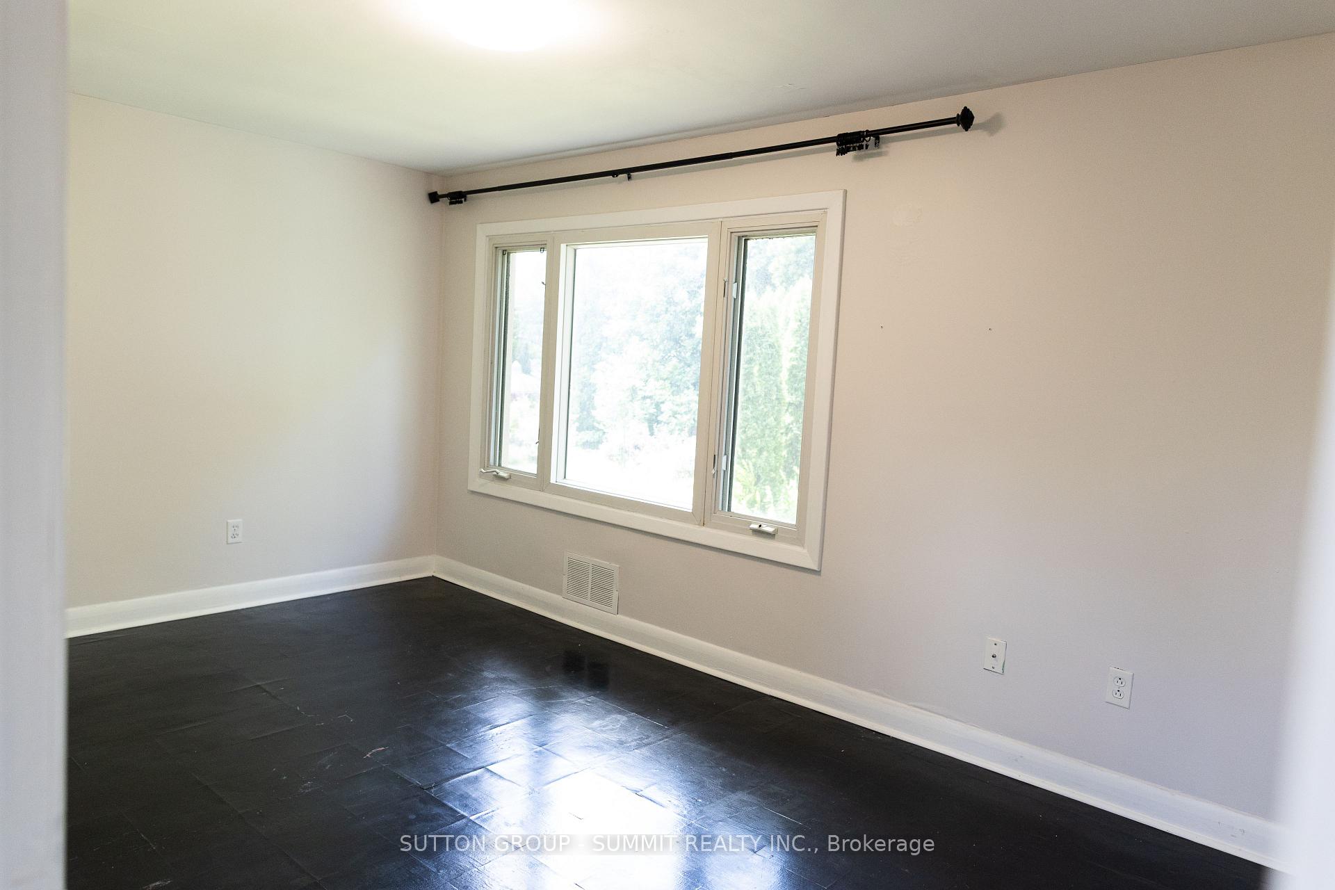 Photo 25 of 20 Havenridge Drive, Etobicoke, Kingsview Village-The Westway — HOMEH